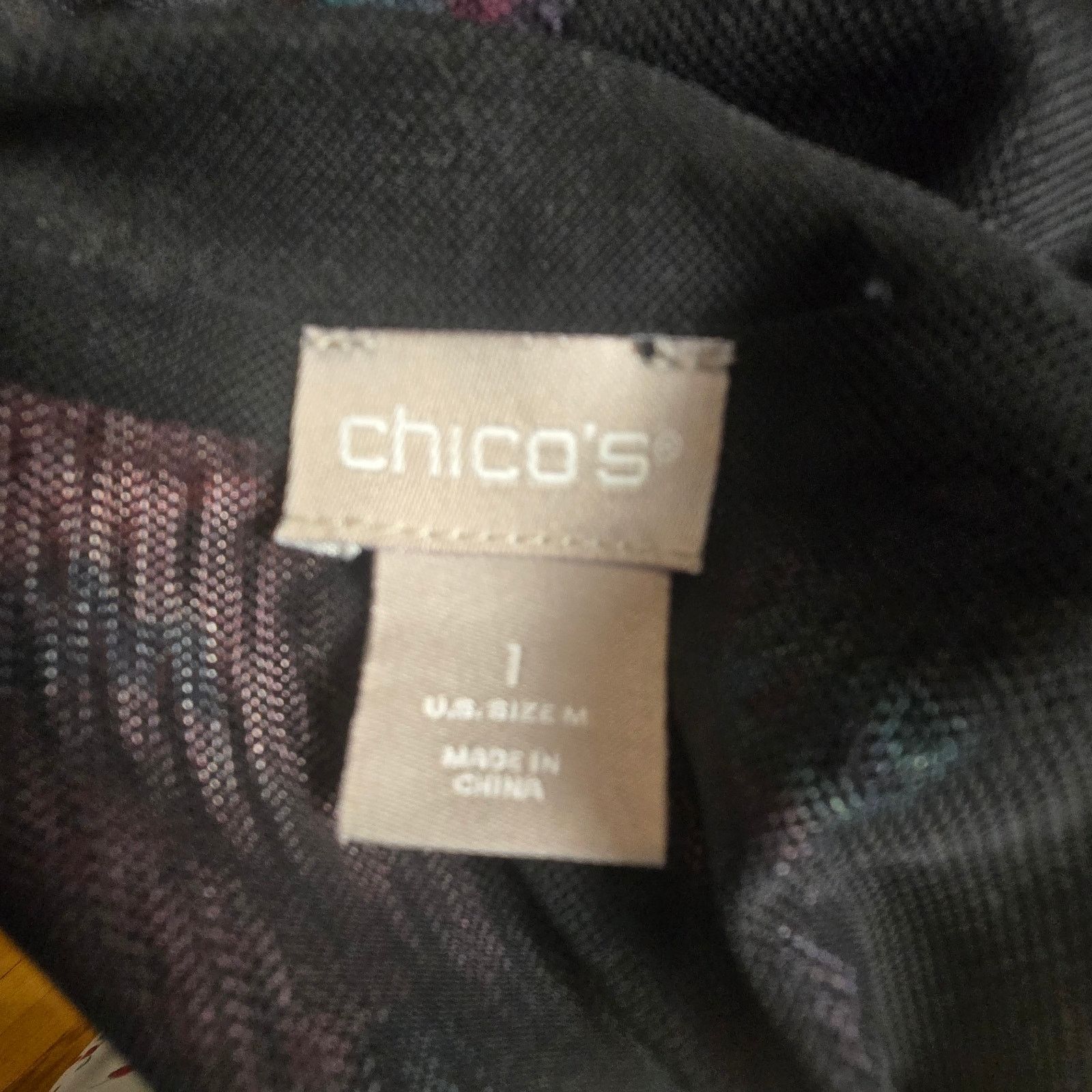 Chicos Chico's 1 US M Black Mesh Floral 3/4 Sleeve button cardigan Size M / US 6-8 / IT 42-44 - 4 Thumbnail