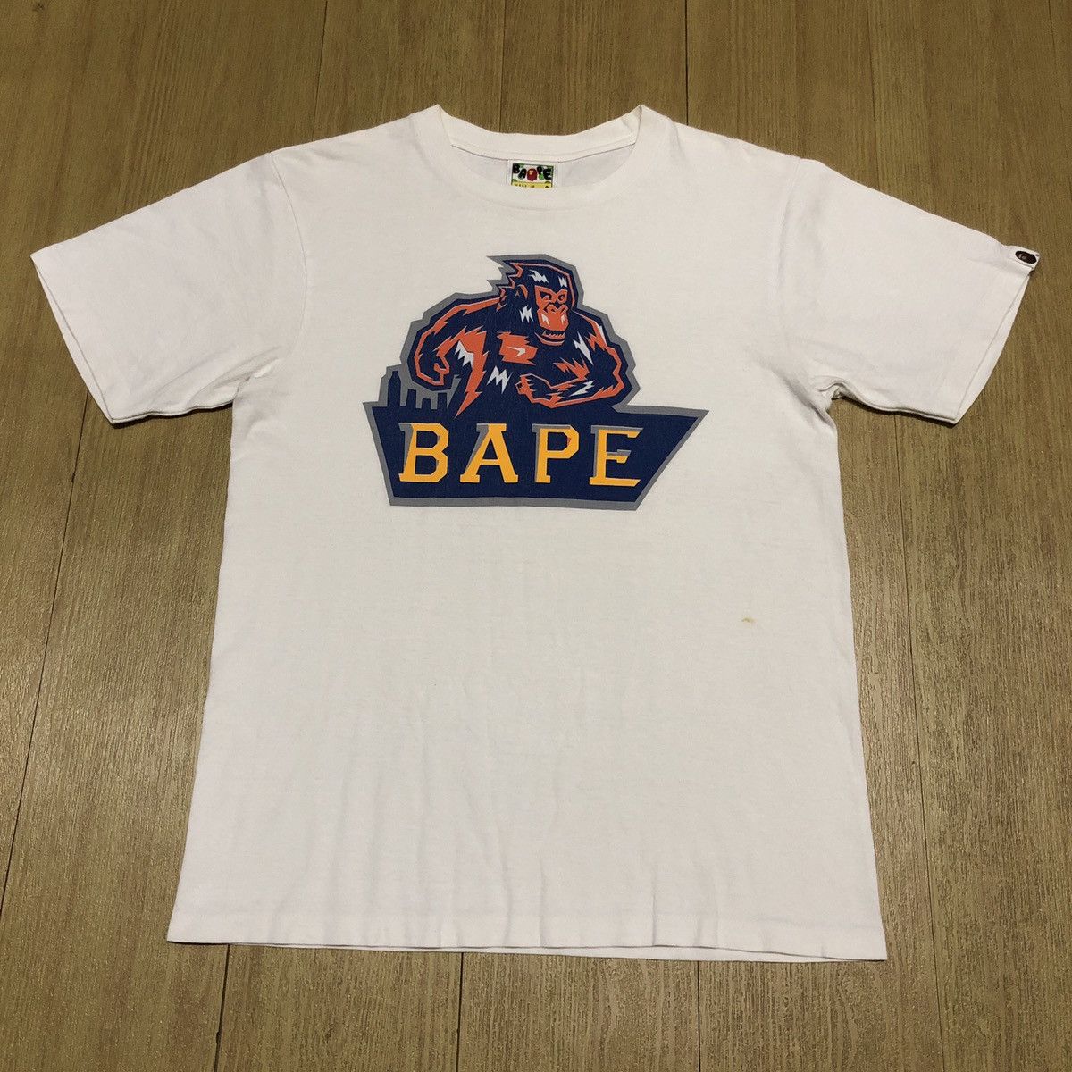Bape BAPE Gorrila King Kong Logo Tee Size US S / EU 44-46 / 1 - 1 Thumbnail