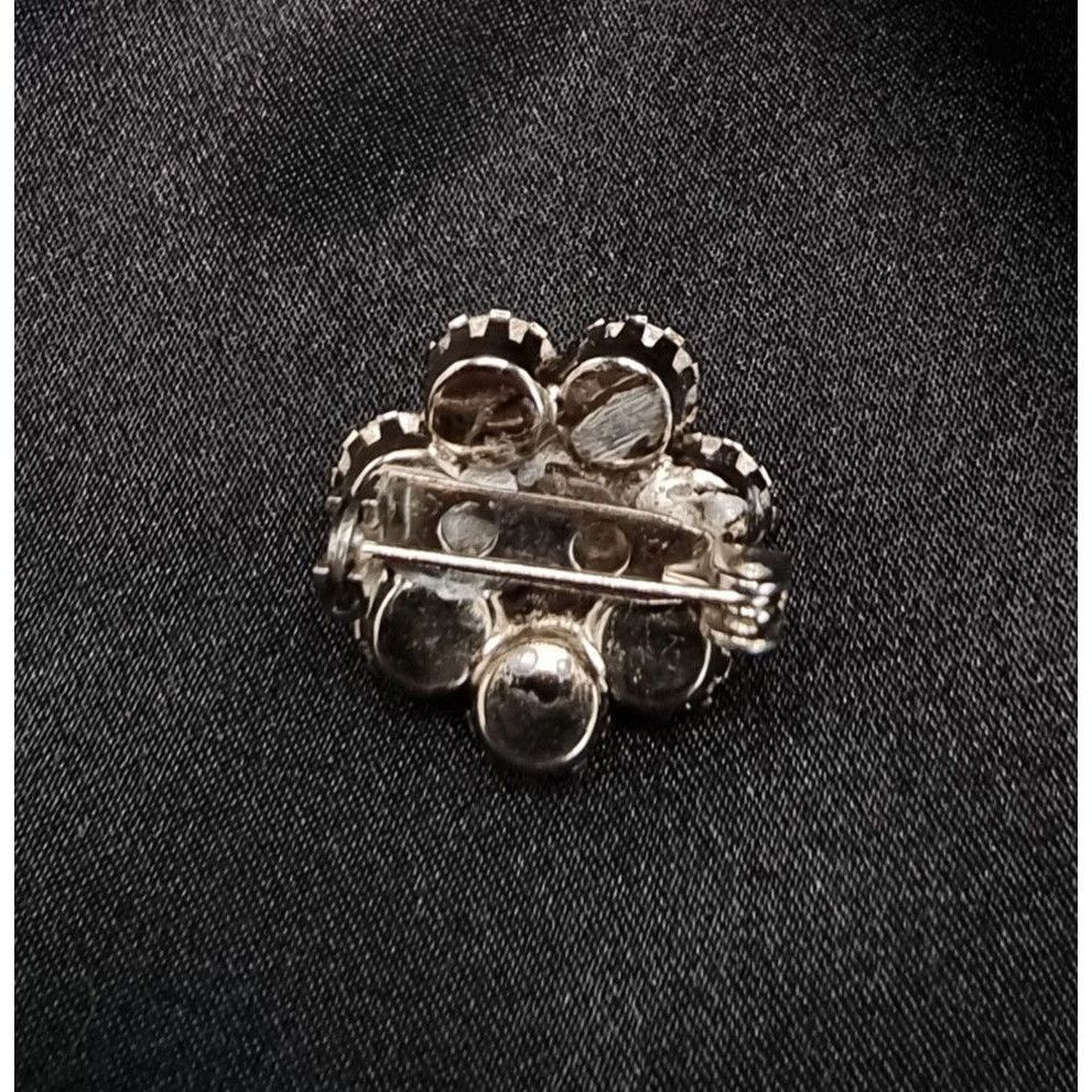 Vintage Vintage Tiny 1950's-1960's Rhinestone Flower Pin Brooch Size ONE SIZE - 5 Thumbnail