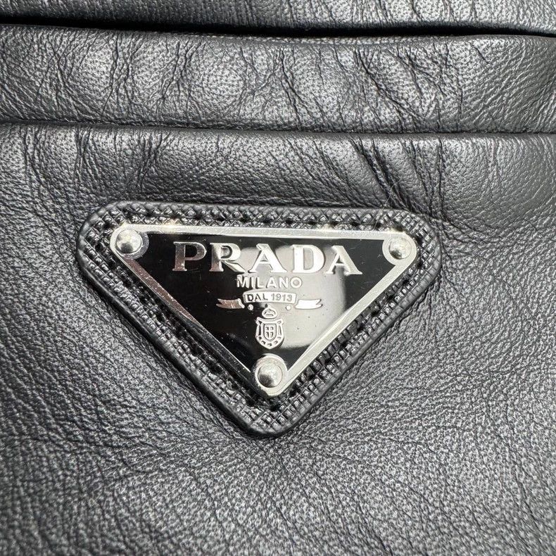 Prada Prada Sheepskin stitched nylon jacket Size US L / EU 52-54 / 3 - 3 Thumbnail