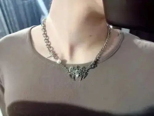 Other Spider Web Thorns Pendant Necklaces Size ONE SIZE - 8 Thumbnail