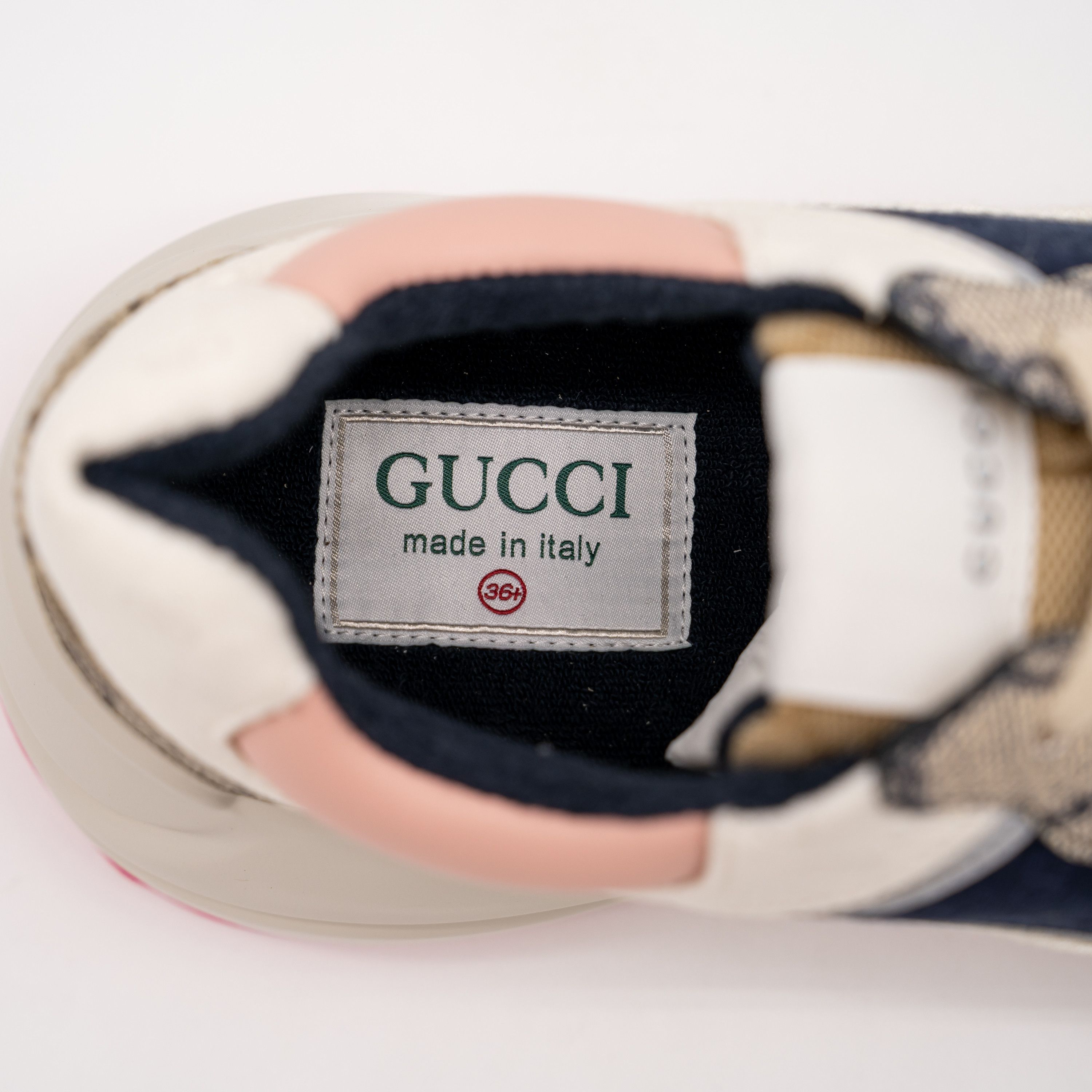 Gucci 36.5eu 6.5 US Gucci GG Rhyton Beige White Pink Blue Leather Size US 6.5 / IT 36.5 - 11 Thumbnail