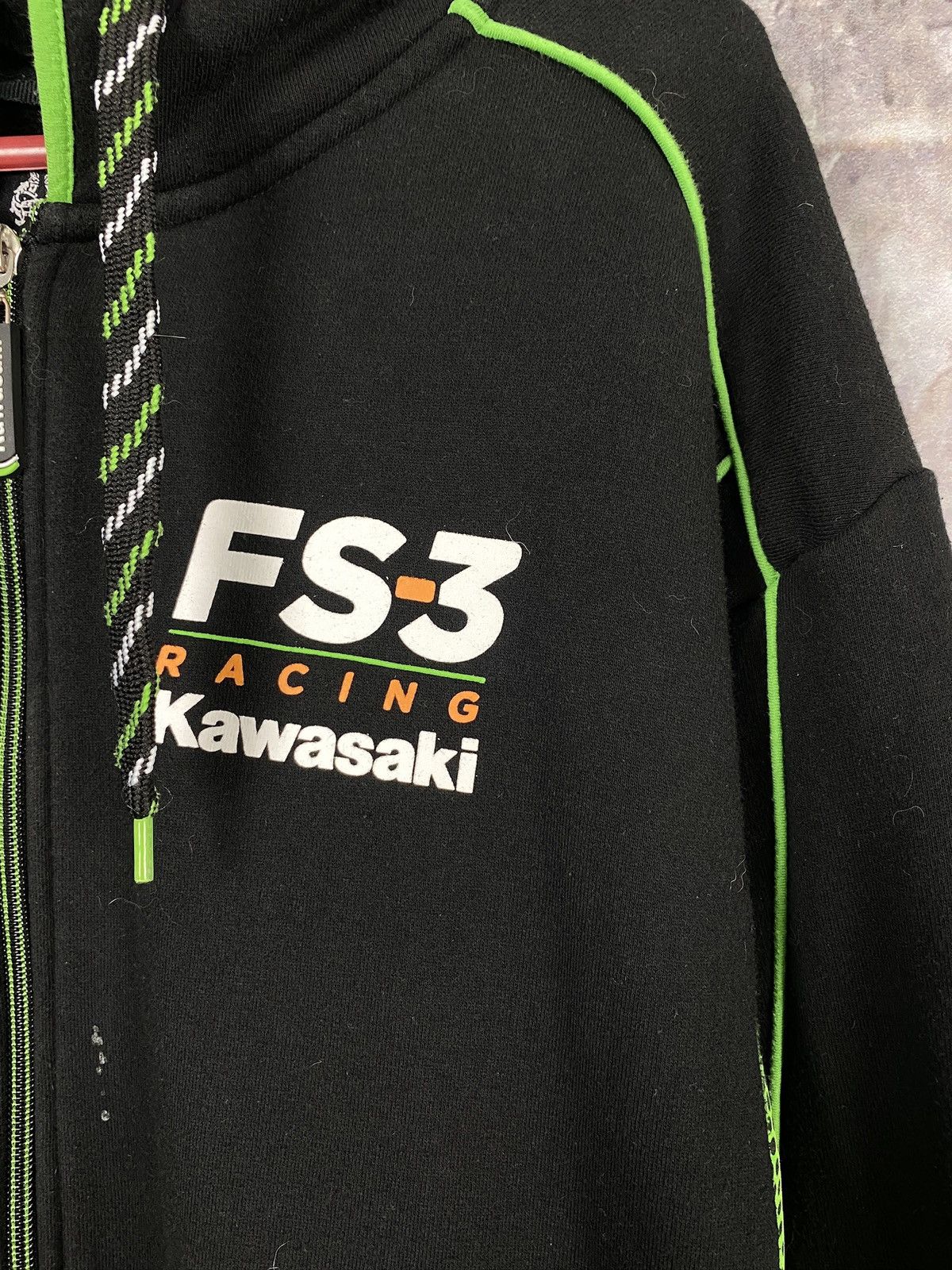 Vintage Men’s Kawasaki Hoodie Massingberd-Mundy Racing Size Xl Size US XL / EU 56 / 4 - 7 Thumbnail