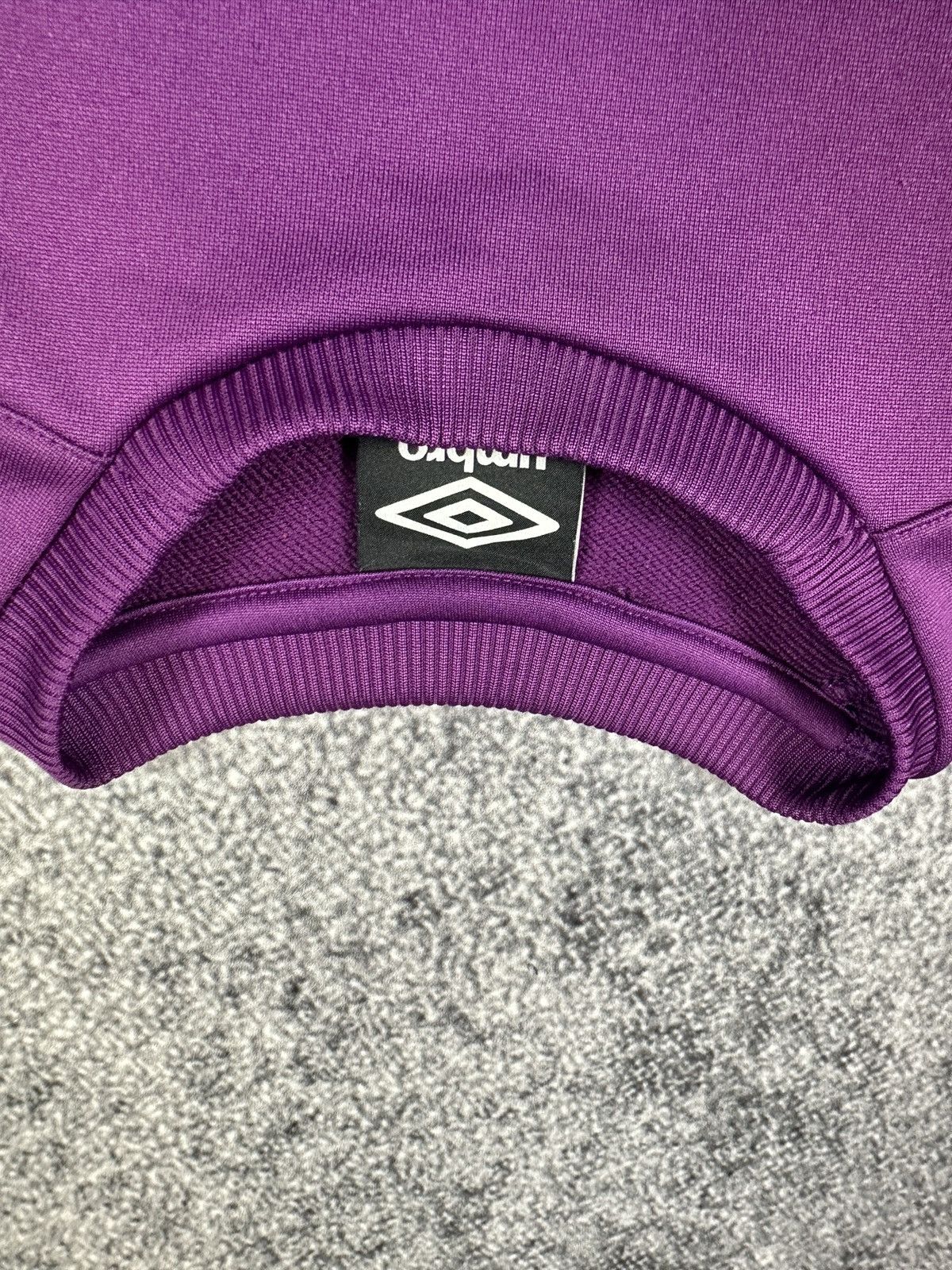 Umbro Vintage Umbro West Ham United Soccer Sweatshirt Streetwear S Size US S / EU 44-46 / 1 - 4 Thumbnail