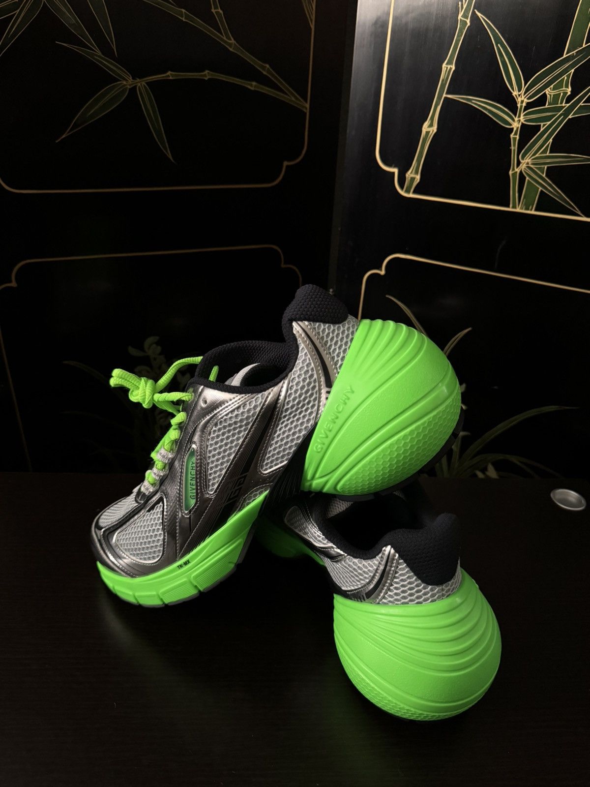 Givenchy Givenchy TK-MX Silver/Green Runner Sneaker Size US 10 / EU 43 - 5 Thumbnail