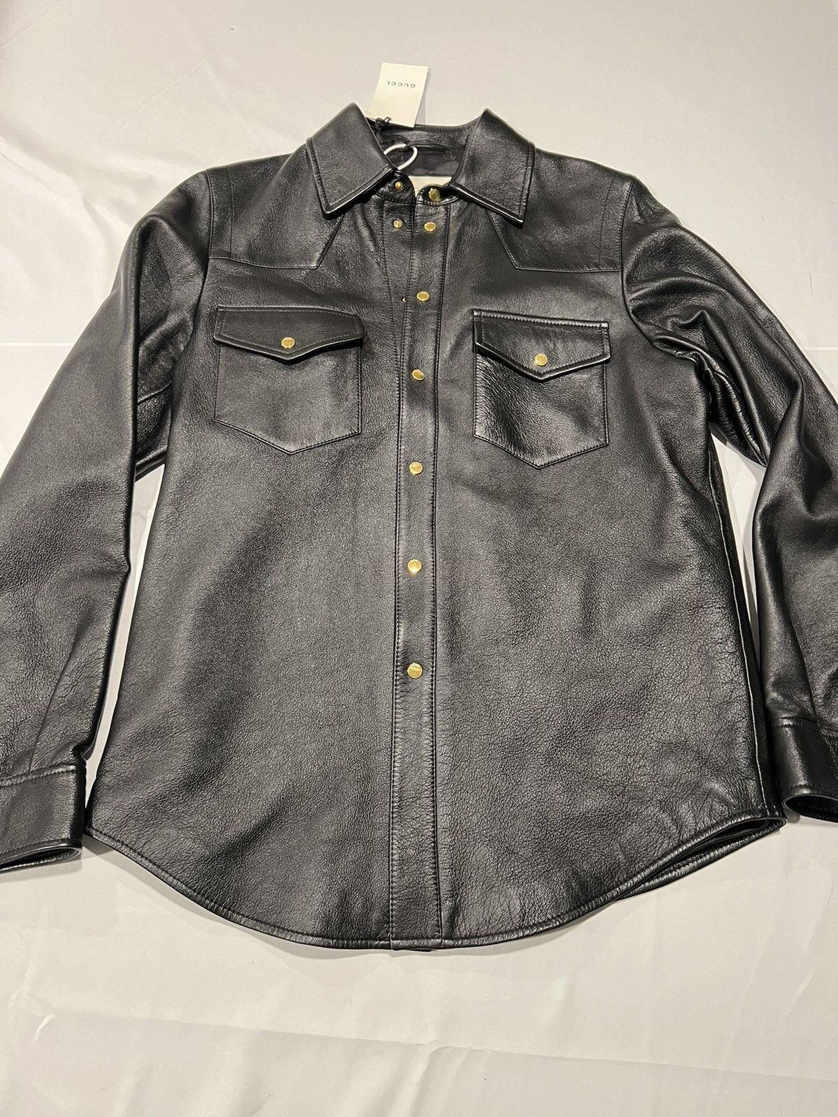 Gucci Gucci Mens leather overshirt. 46/S. $3150 Size US S / EU 44-46 / 1 - 6 Thumbnail