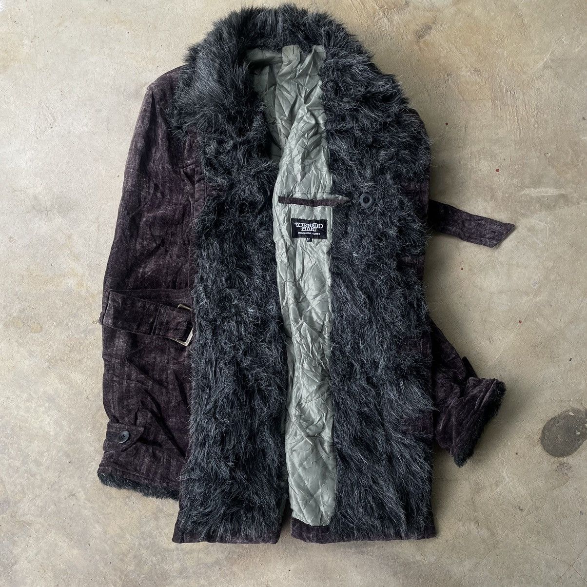 Tornado Mart 🇯🇵Tornado Mart Faux Fur Velvet Belted Gothic Punk Coat Jacket Size US M / EU 48-50 / 2 - 3 Thumbnail