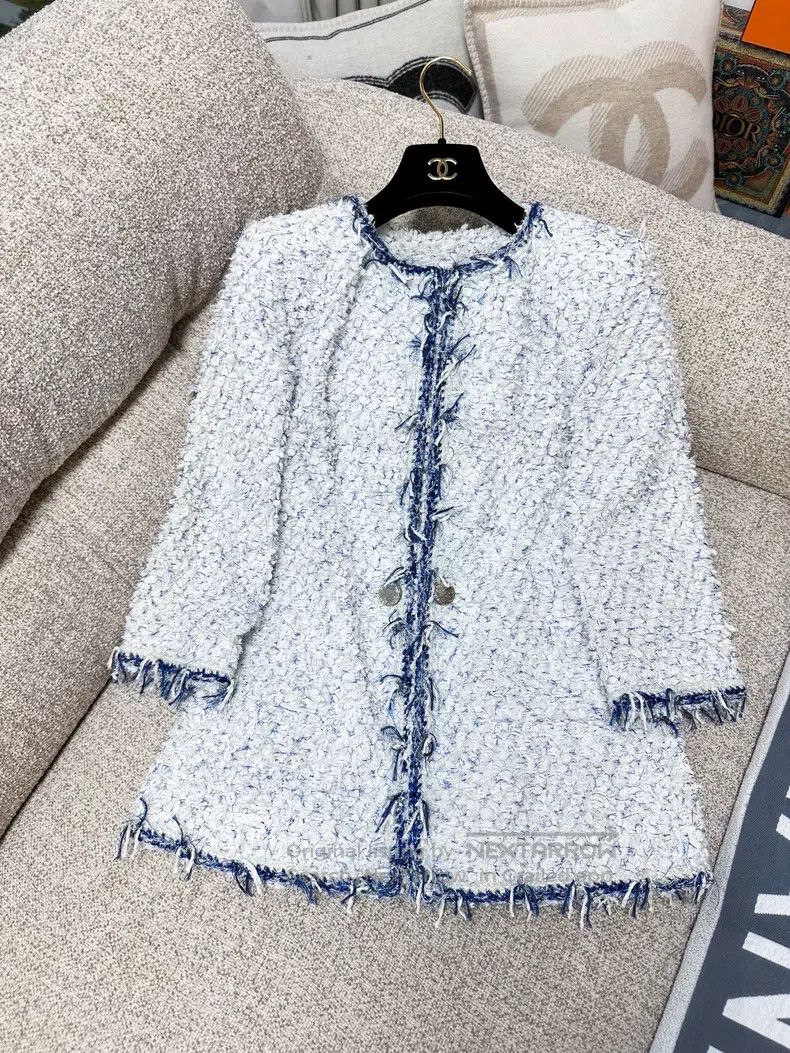 Chanel Chanel 18S waterfall series blue and white colour block wo Size XS / US 0-2 / IT 36-38 - 1 Thumbnail