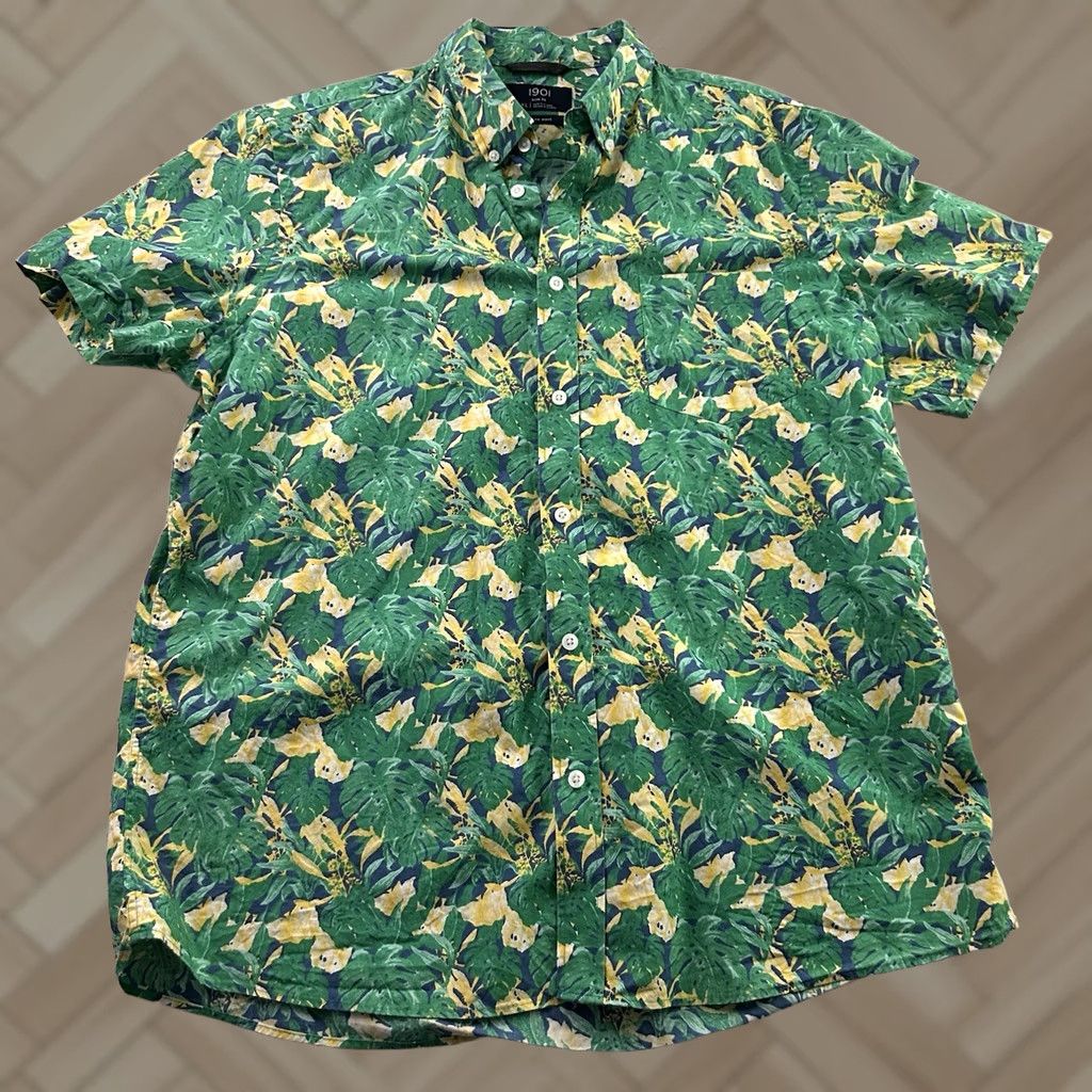 Vintage 1901 Trim Fairview Floral Hawaiian Button-Up Short Sleeve Shirt XL Men Green 1901 Hawaiian Shirt Mens XL Floral Button Front Short Sleeve Size US XL / EU 56 / 4 - 1 Thumbnail