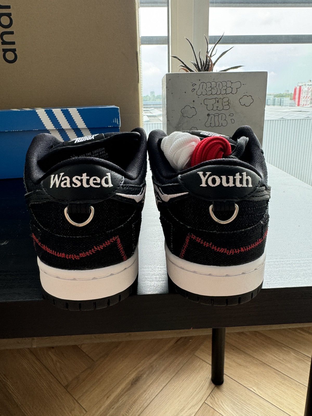 Nike Nike SB Dunk Low 'Wasted Youth' Size US 8 / EU 41 - 5 Thumbnail