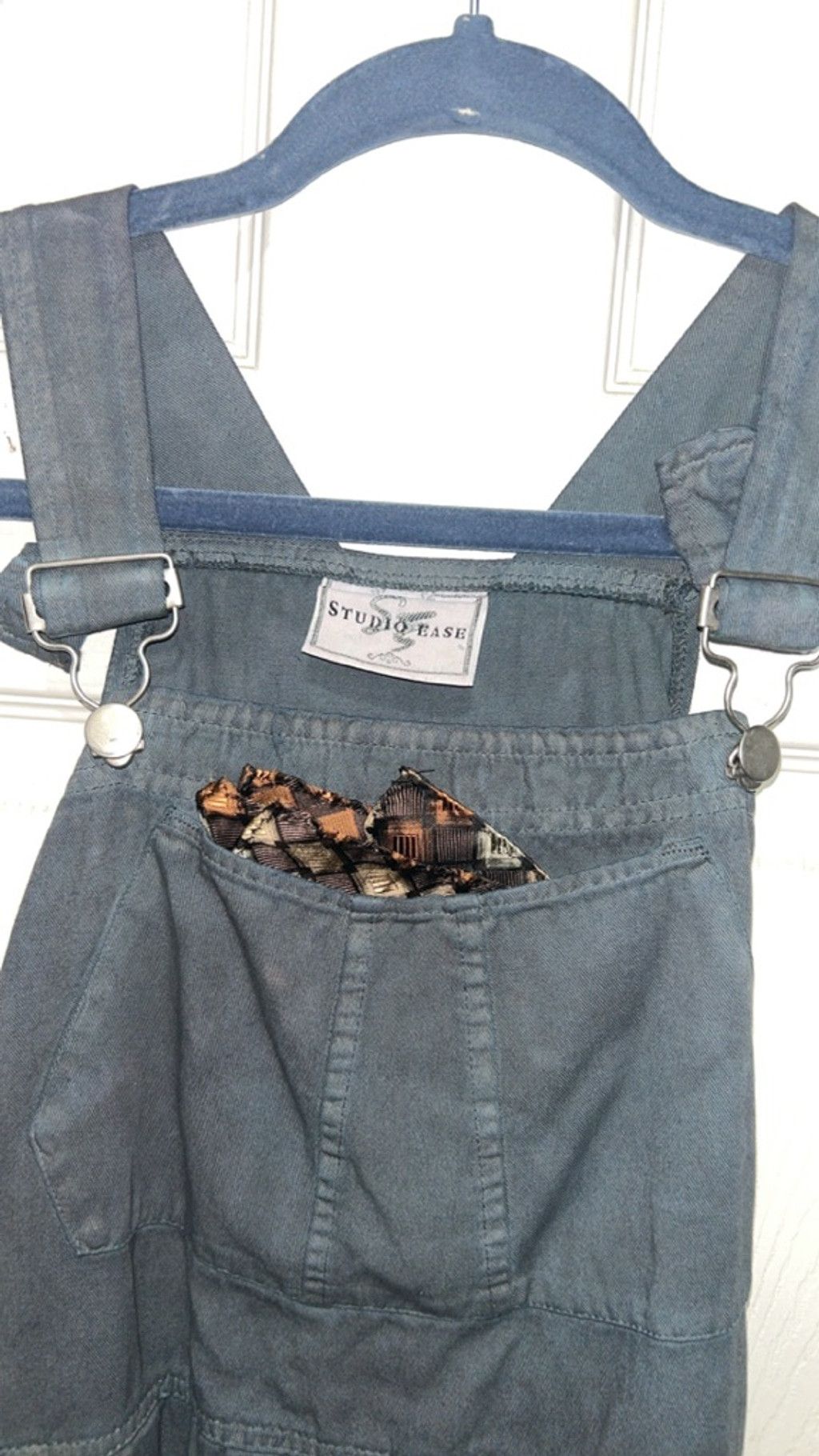 Other Women's Studio Ease Gray dress Overalls with Red Floral Appl Size 33" - 4 Thumbnail