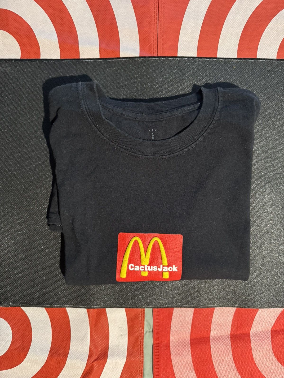 Travis Scott Travis Scott Cactus Jack x Mcdonald’s Sesame Tee Black Size US M / EU 48-50 / 2 - 1 Thumbnail