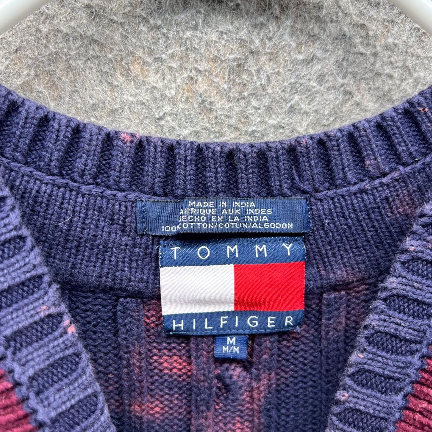 Tommy Hilfiger VINTAGE Tommy Hilfiger Pullover Sweater Mens Medium Navy Blue Knit Logo 90s Size US M / EU 48-50 / 2 - 7 Thumbnail