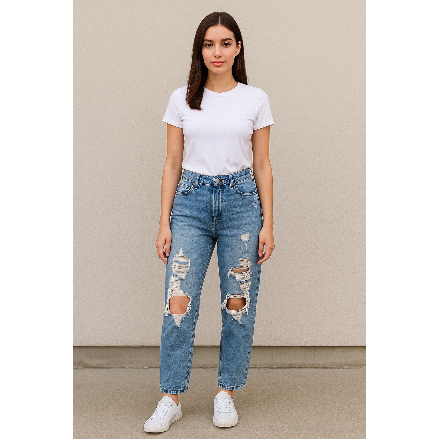 Other Y2K Distressed High Rise Mom Jeans Light Wash Wild Fable 6 Size 28" / US 6 / IT 42 - 1 Thumbnail