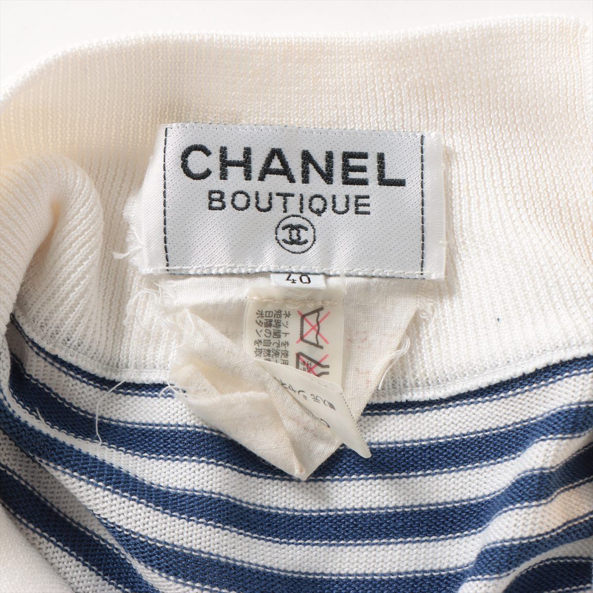 Chanel Vintage Coco Button Turtleneck Knitted Sleeveless Dress Size S / US 4 / IT 40 - 6 Thumbnail