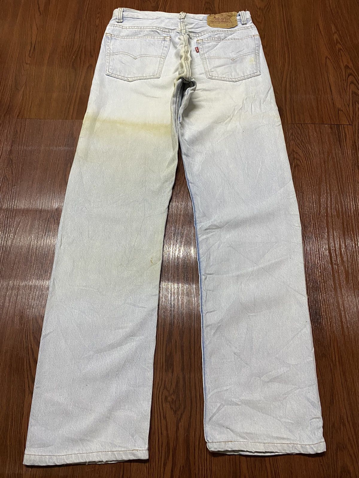 Levi's Vintage Clothing Vintage Levis501 90s Blue Faded Wash Loose Jeans Size US 28 / EU 44 - 2 Thumbnail