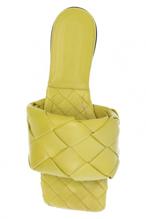 Bottega Veneta o1n1vont1124 Lido Flat Sandals in Yellow Size US 5 / IT 35 - 6 Thumbnail