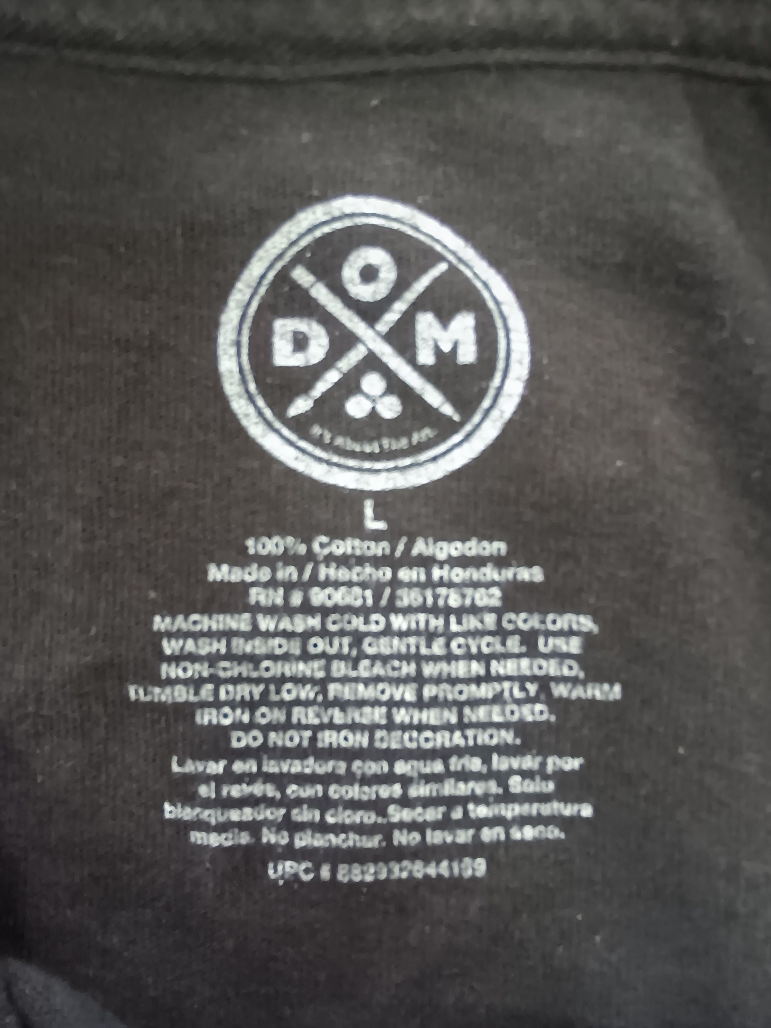 Japanese Brand DOM Chillin' Grimreaper Tshirt Size US L / EU 52-54 / 3 - 14 Thumbnail