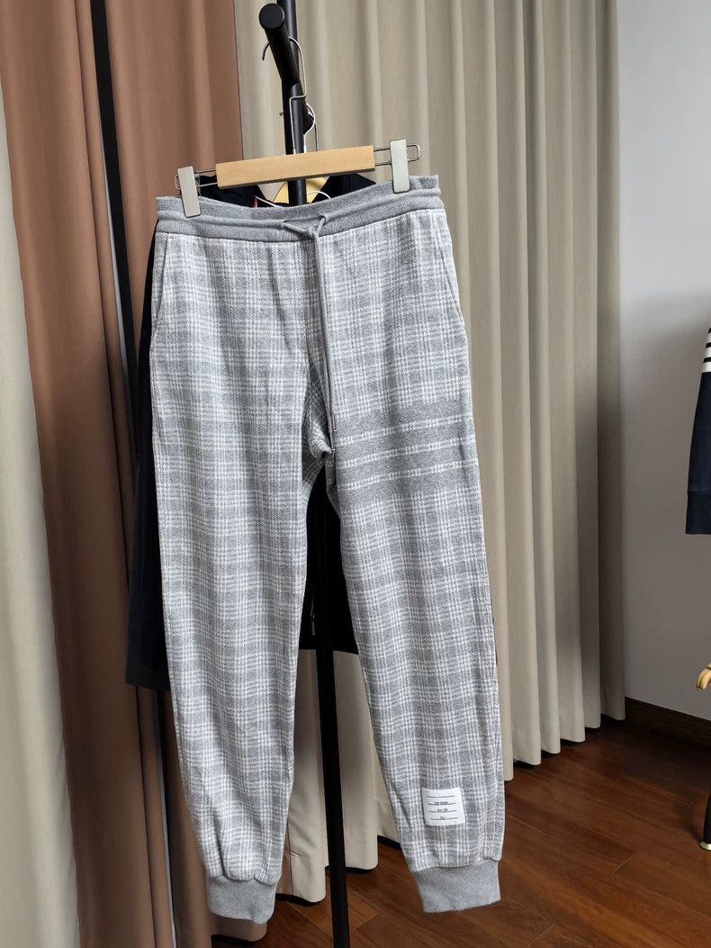 Thom Browne Thom Browne Checked Casual Pants-dmc Size US 30 / EU 46 - 1 Thumbnail