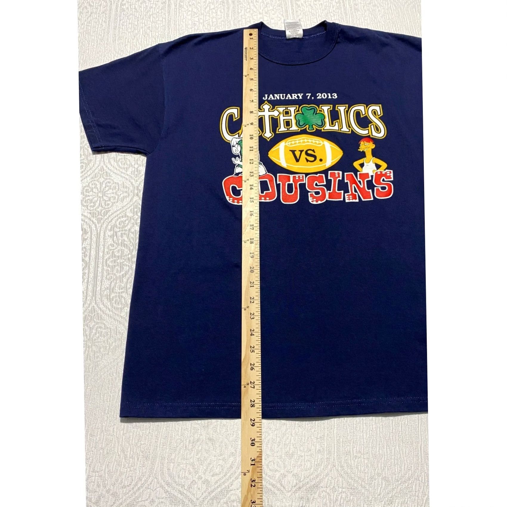 Russell Athletic Russell Athletic Catholics vs Cousins 2013 Football T-Shirt Navy Blue L Size US L / EU 52-54 / 3 - 3 Thumbnail