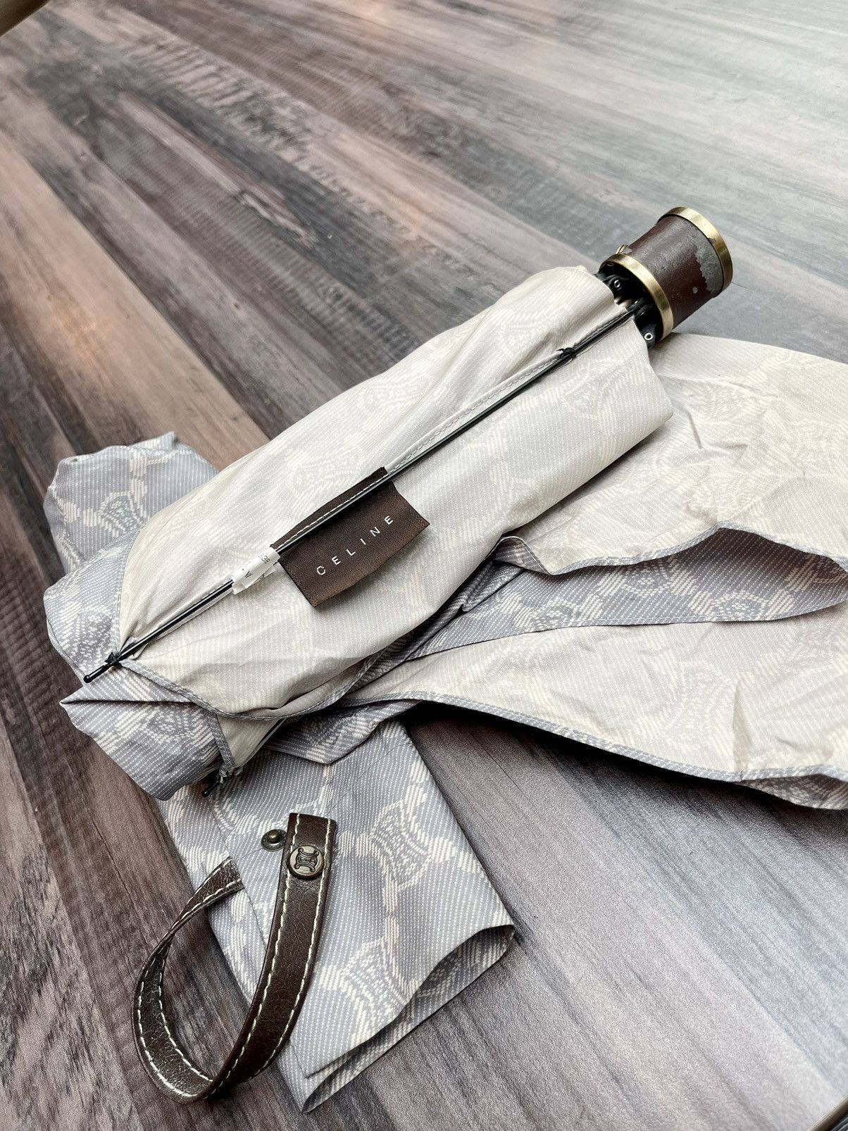 Celine Luxury Celine Umbrella Size ONE SIZE - 4 Thumbnail