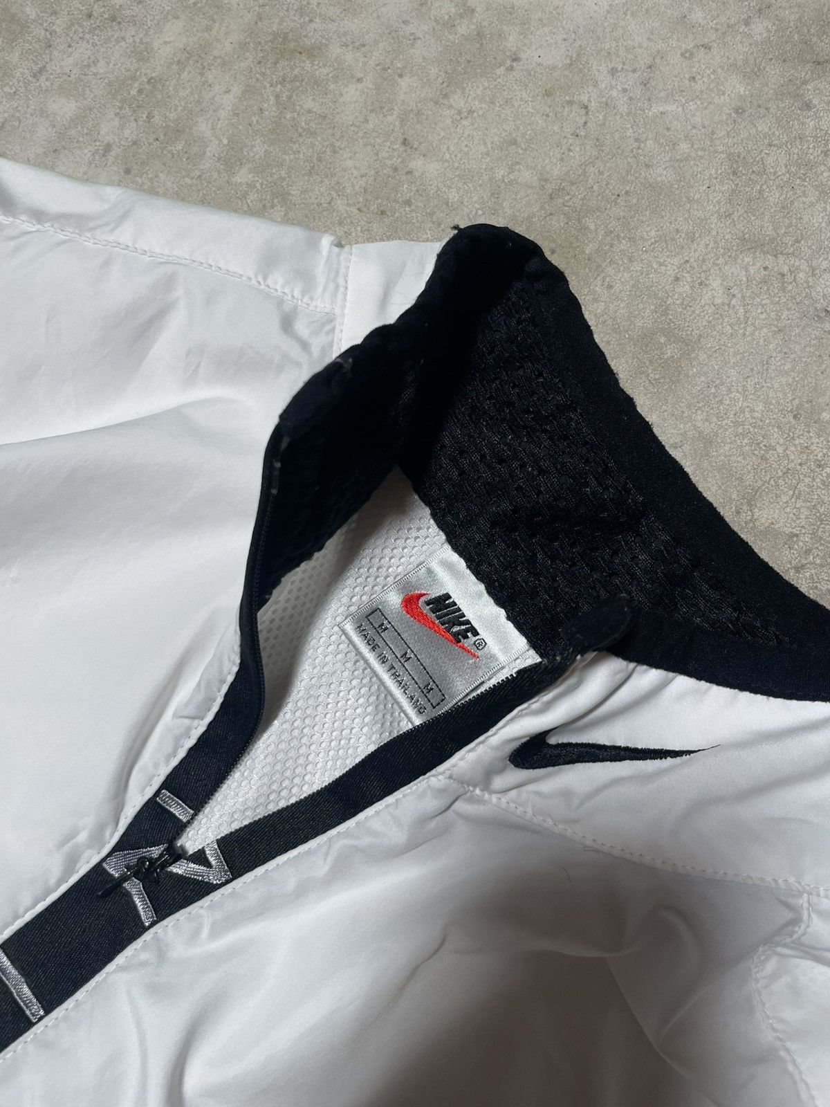 Nike × Vintage 90’s White Nike Lightweight Pullover Windbreaker Size US M / EU 48-50 / 2 - 5 Thumbnail