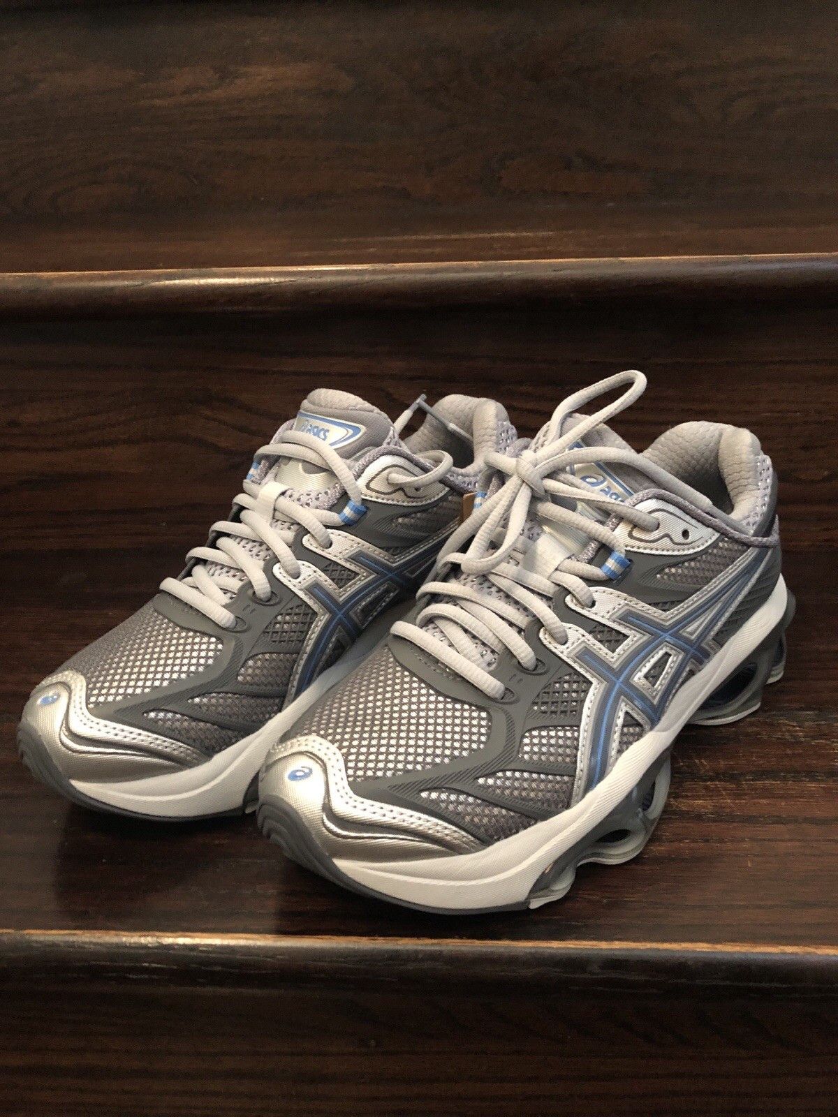 Asics GEL-Kinetic 2.0 Grey Men’s Size 6.5 SS26 UNRELEASED Size US 6.5 / EU 39-40 - 2 Thumbnail