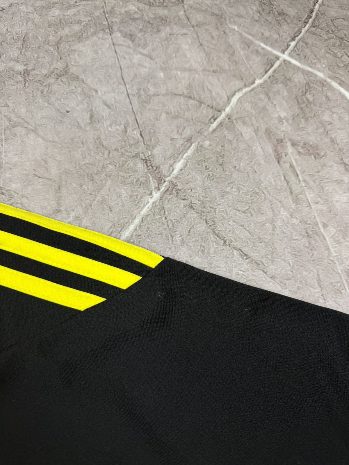 Adidas Adidas Liverpool Home 2010 Jersey Size US M / EU 48-50 / 2 - 9 Thumbnail