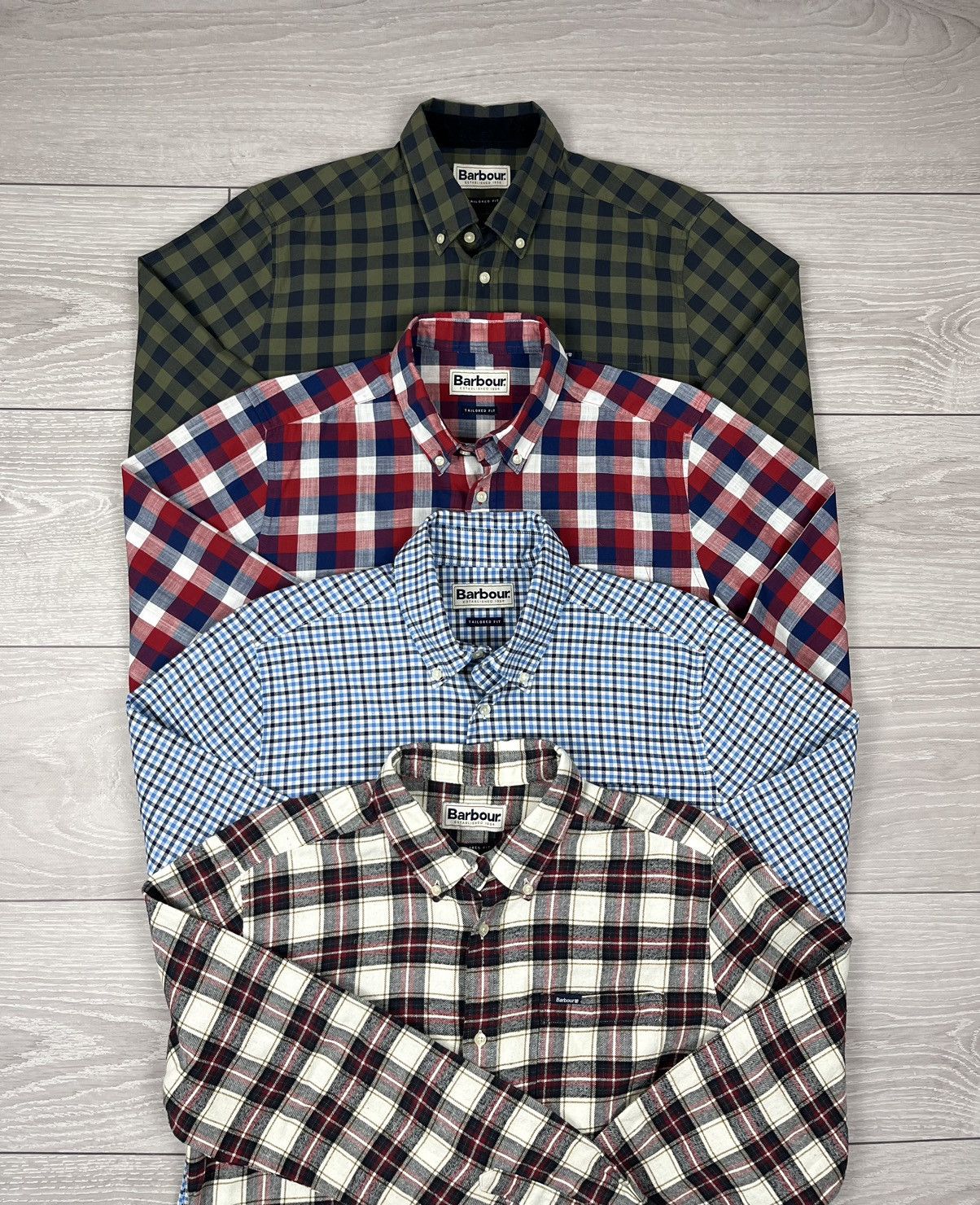 Barbour x4 Barbour Tailored Flannel Checkered Button Shirt M Size Size US M / EU 48-50 / 2 - 1 Thumbnail