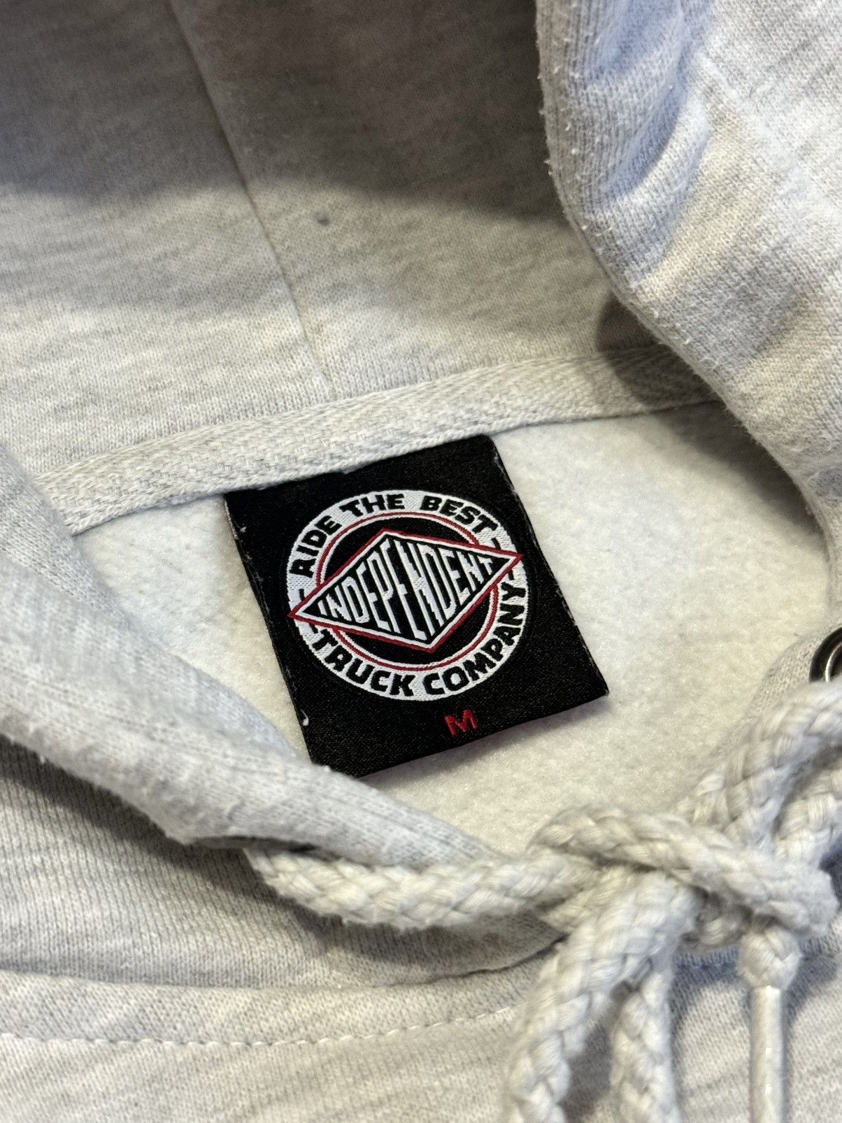 Independent Truck Co. 🔷Vintage Independent Truck Company Big Logo Y2K Hoodie🔷 Size US M / EU 48-50 / 2 - 4 Thumbnail