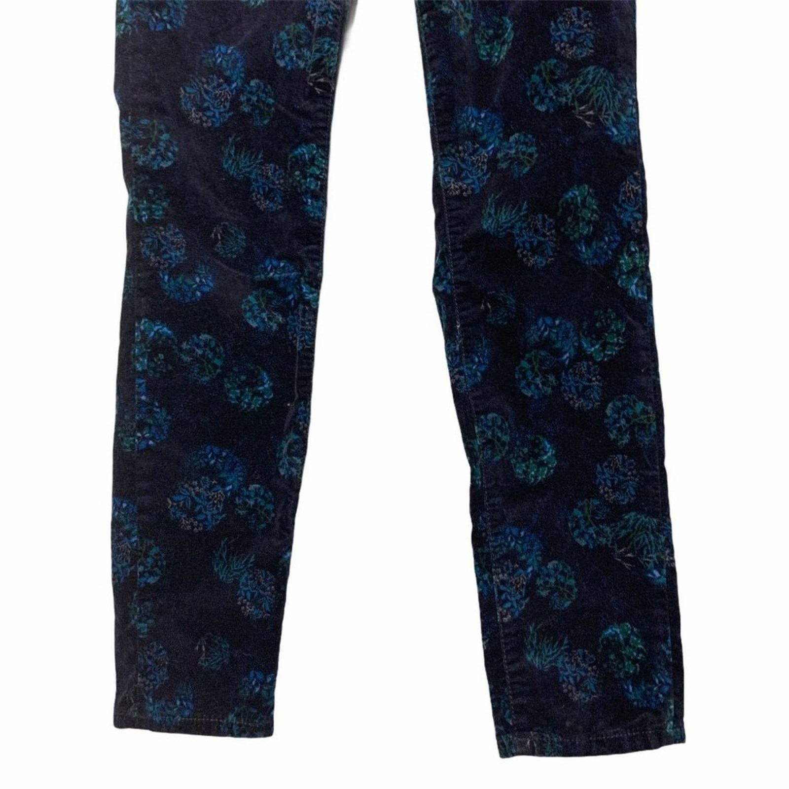 Anthropologie Anthro Pilcro Letterprs Script 25 P Navy Floral Velvet Pants Size 25" / US 0 / IT 36 - 3 Thumbnail