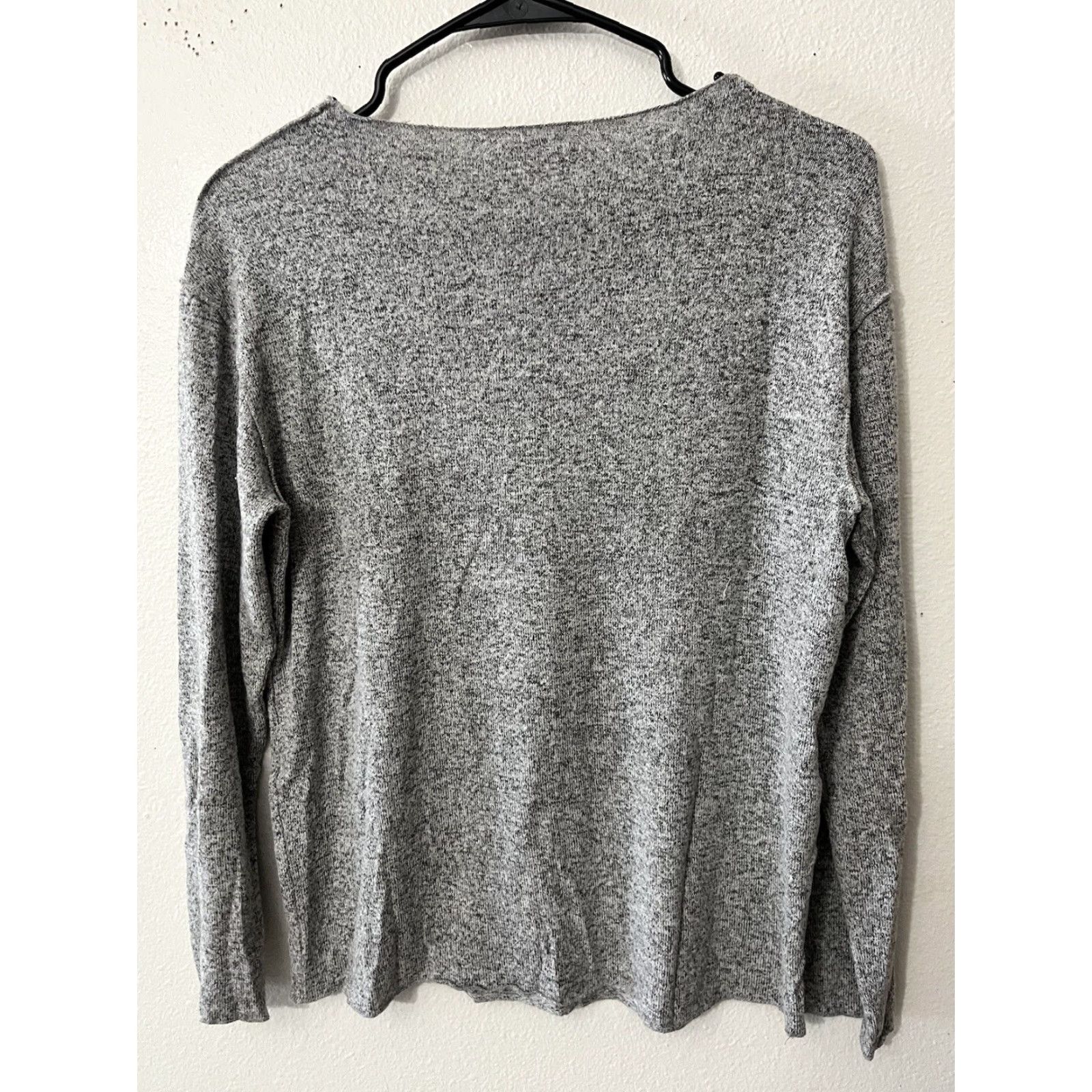 Zara Zara Gray Crewneck Basics Long Sleeve Shirt Size S Womens Size S / US 4 / IT 40 - 2 Thumbnail