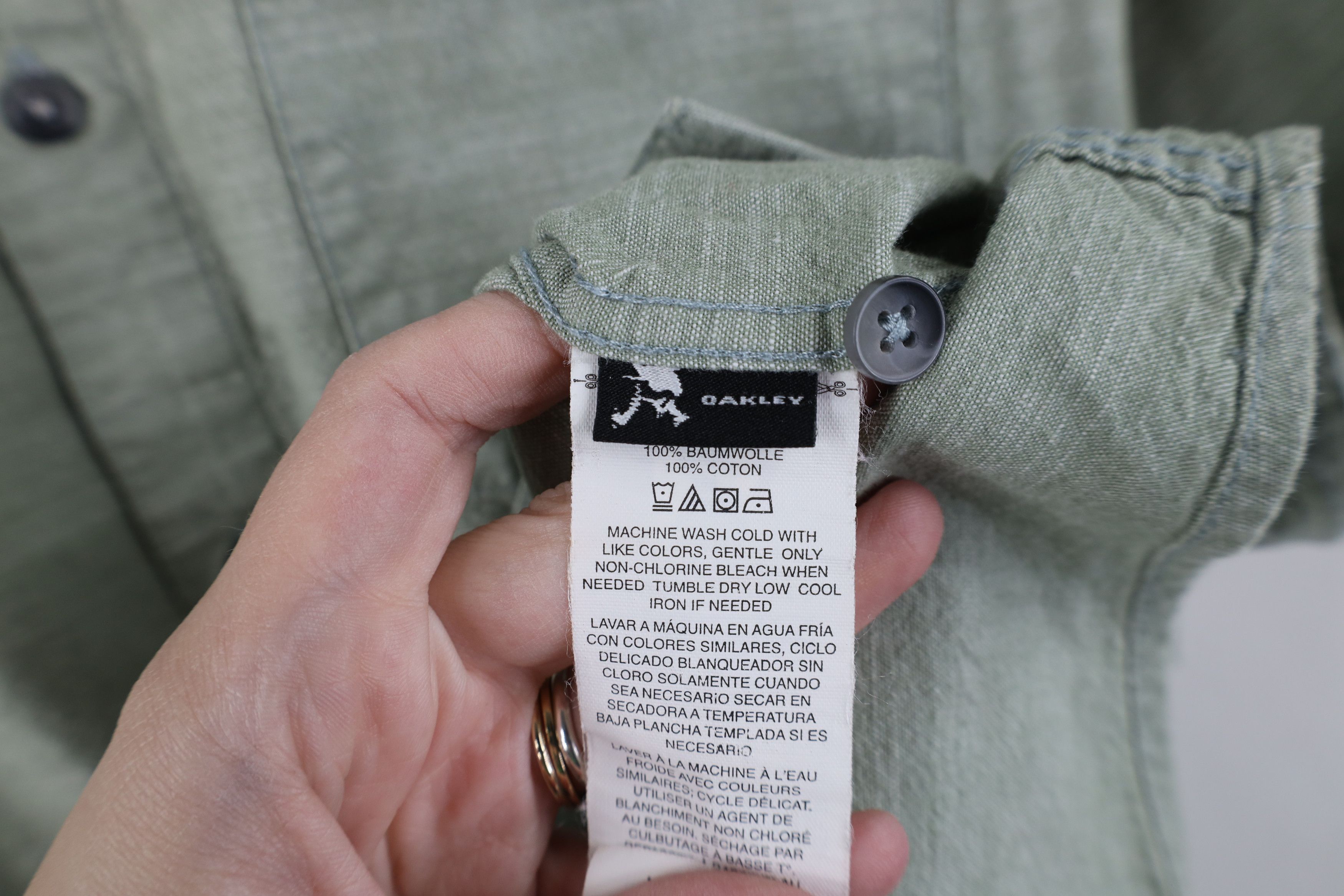 Oakley Vintage Oakley O Logo Chambray Collared Button Shirt Green Size US L / EU 52-54 / 3 - 9 Thumbnail