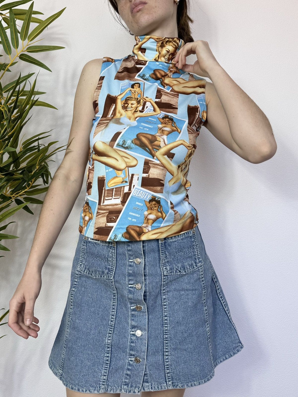 Vintage VINTAGE PIN-UPS SHOWGIRLS Y2K TANK TOP Size S / US 4 / IT 40 - 5 Thumbnail