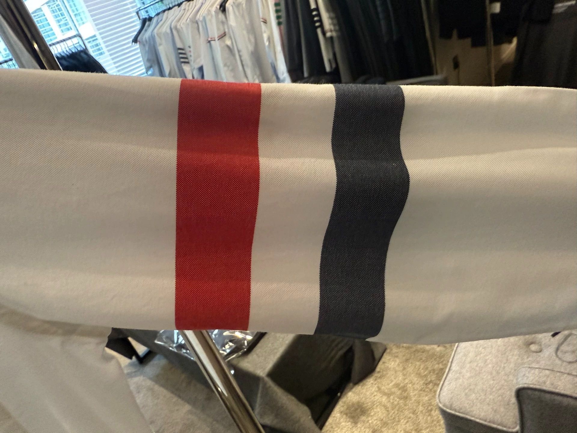 Thom Browne Thom Browne Tri-Color Arm Logo White Shirt Size 2 Size US M / EU 48-50 / 2 - 4 Thumbnail