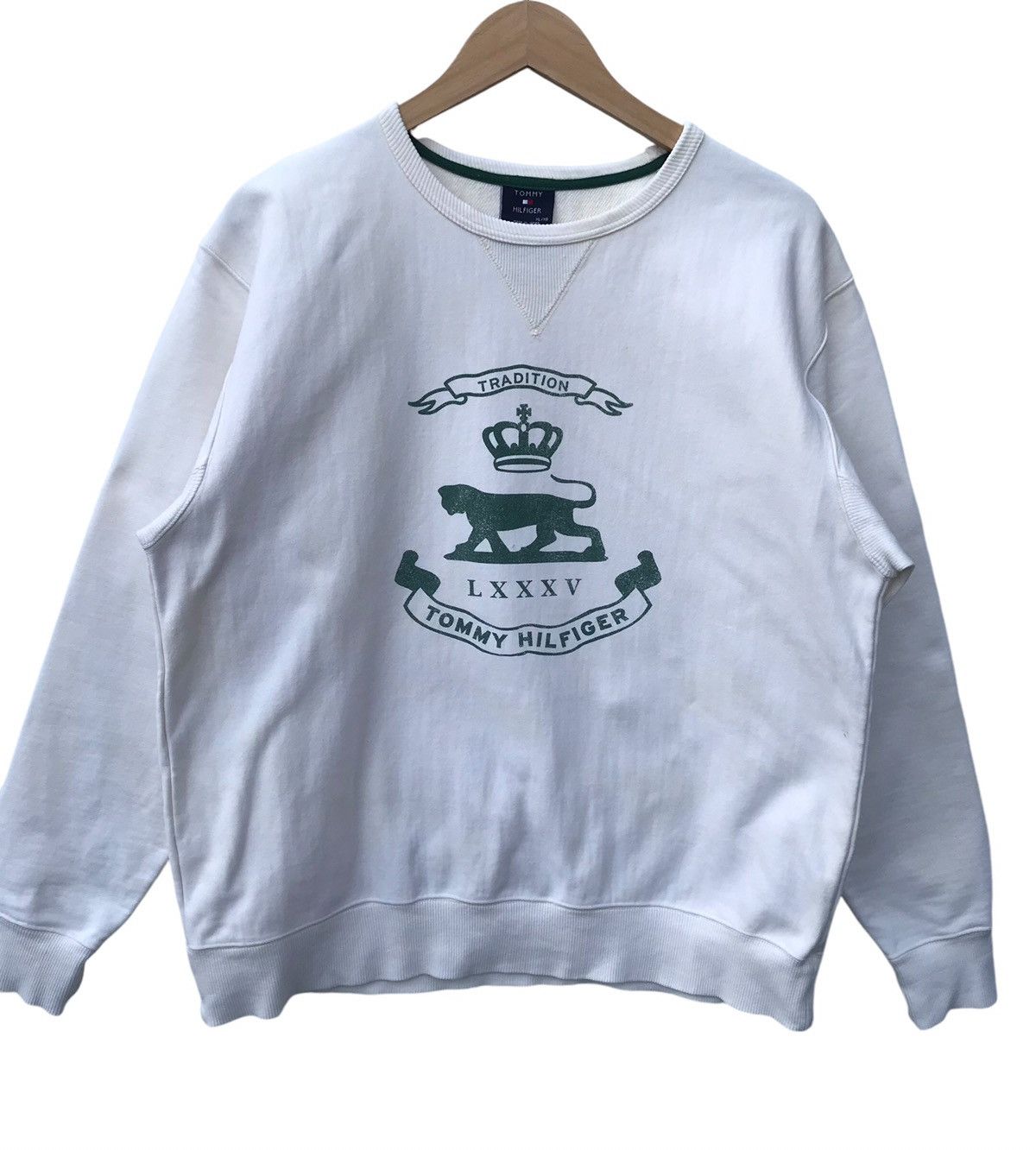 Tommy Hilfiger Vintage Tommy Hilfiger Spellout Pullover Sweatshirt Size US L / EU 52-54 / 3 - 3 Thumbnail
