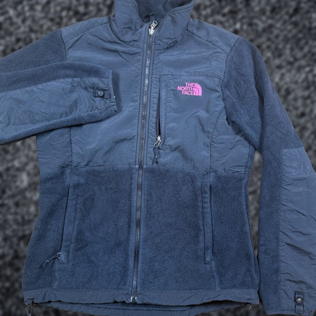 The North Face VINTAGE The North Face Denali Jacket Women’s S Black Full Zip Breast Cancer Aware Womens Size S / US 4 / IT 40 - 1 Thumbnail