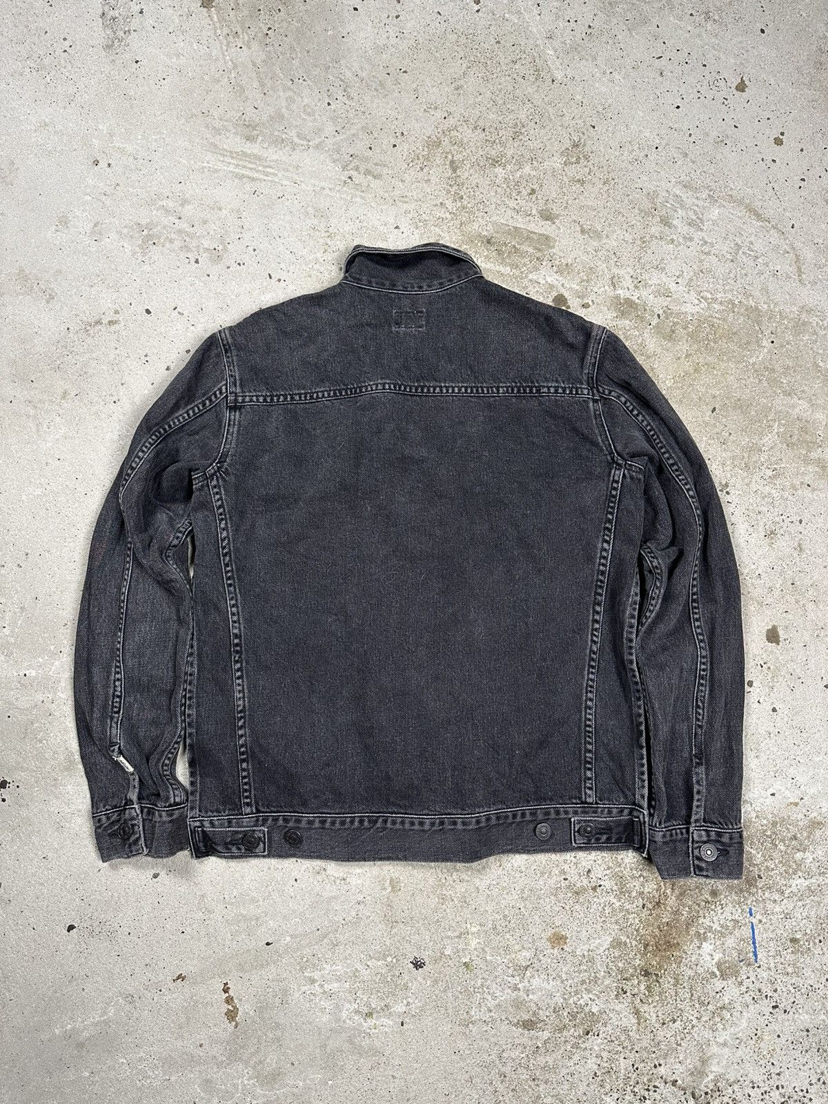 Citizens Of Humanity Citizens of Humanity LA Washed Black Denim Trucker Jacket Size US S / EU 44-46 / 1 - 2 Thumbnail