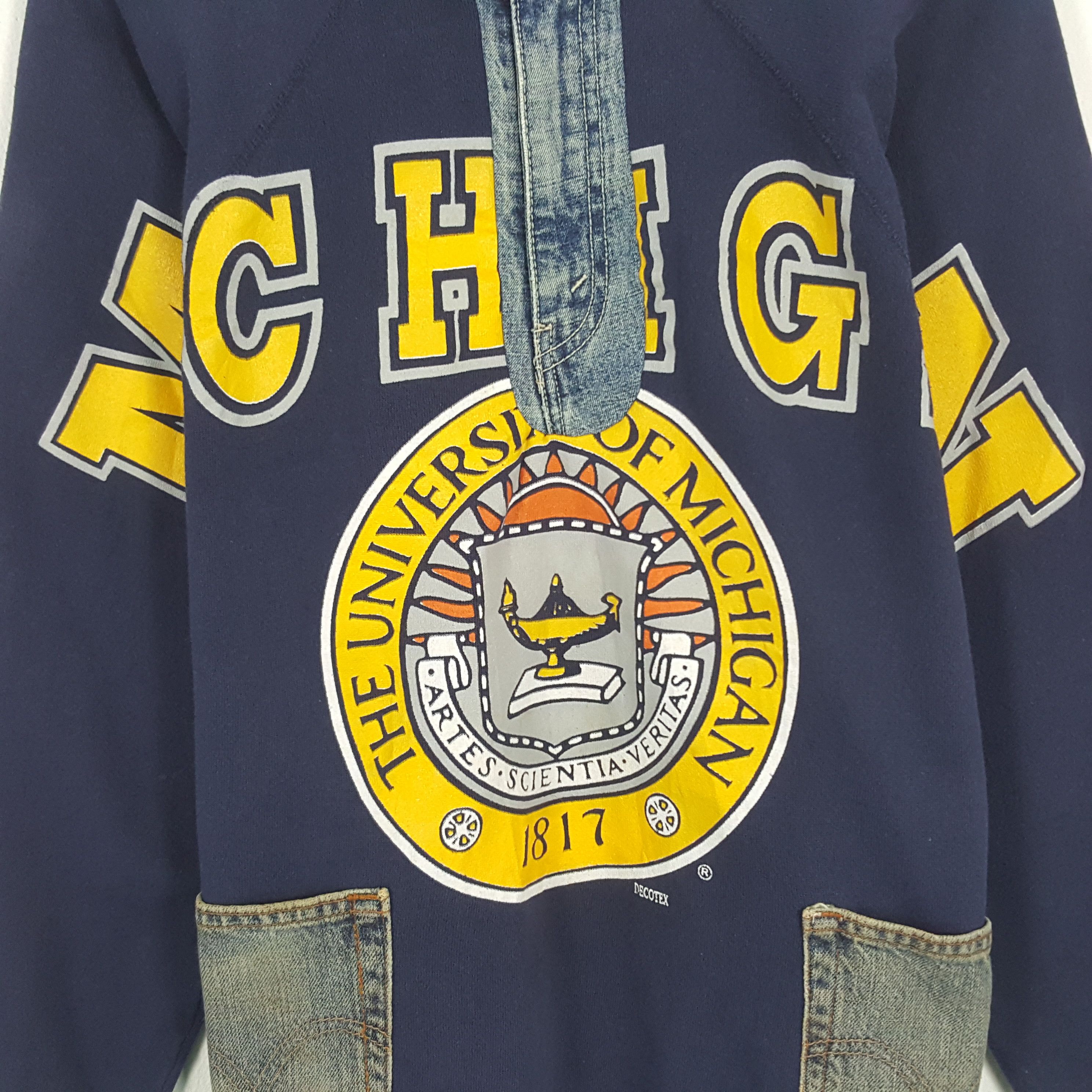 Vintage Vintage The University of Michigan 1817 Sweatshirt Size US L / EU 52-54 / 3 - 2 Thumbnail