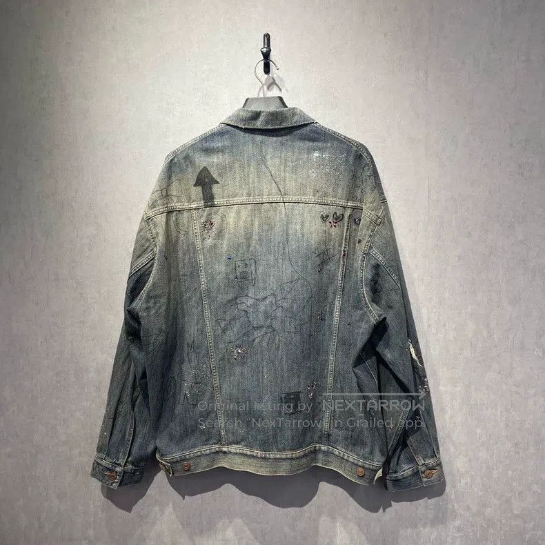 Balenciaga Balenciaga Washed Distressed Graffiti Denim Jacket Size US S / EU 44-46 / 1 - 2 Thumbnail