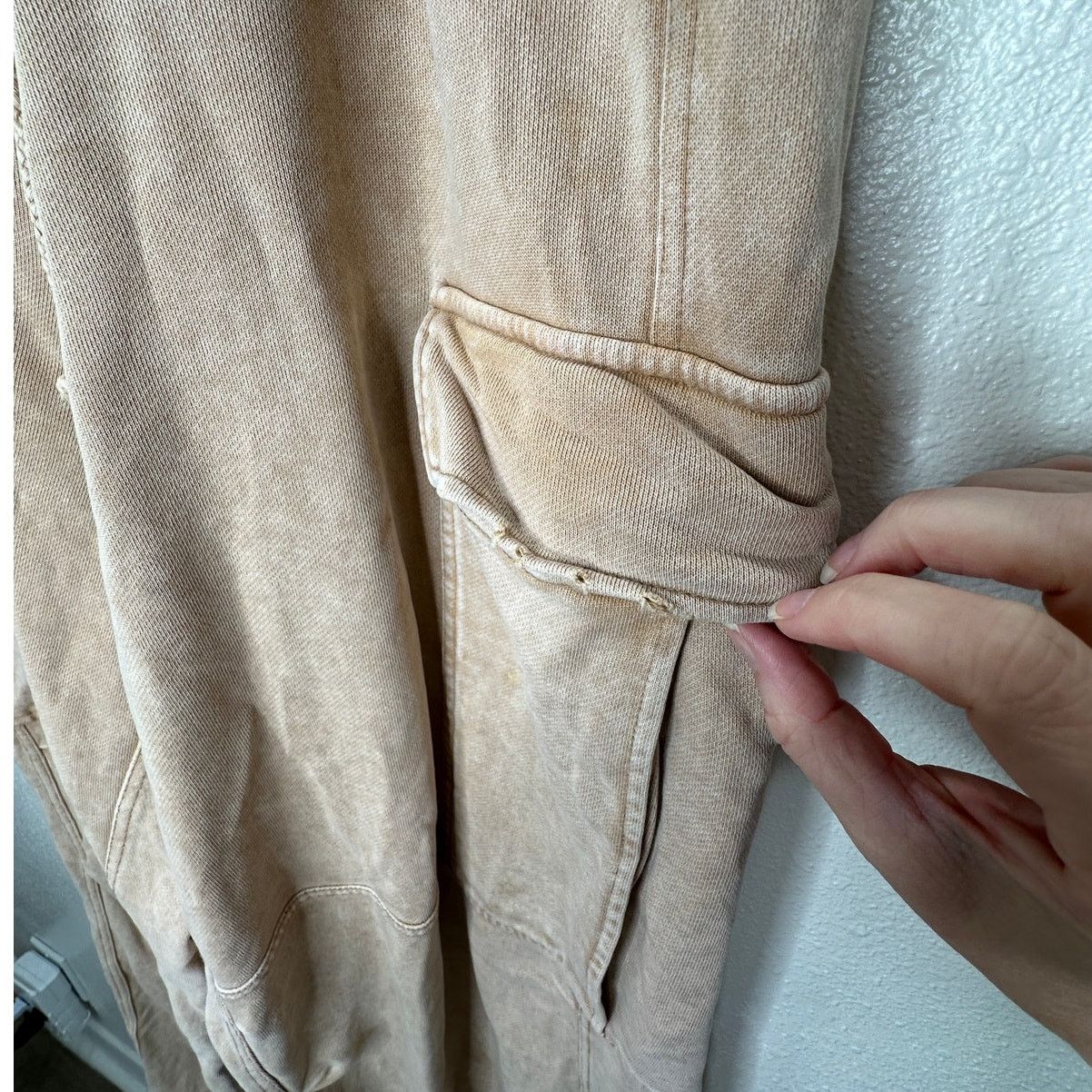 Acne Studios Acne Studios Mens Tan Wide Leg Cargo Sweat Pants M Size US 36 / EU 52 - 5 Thumbnail