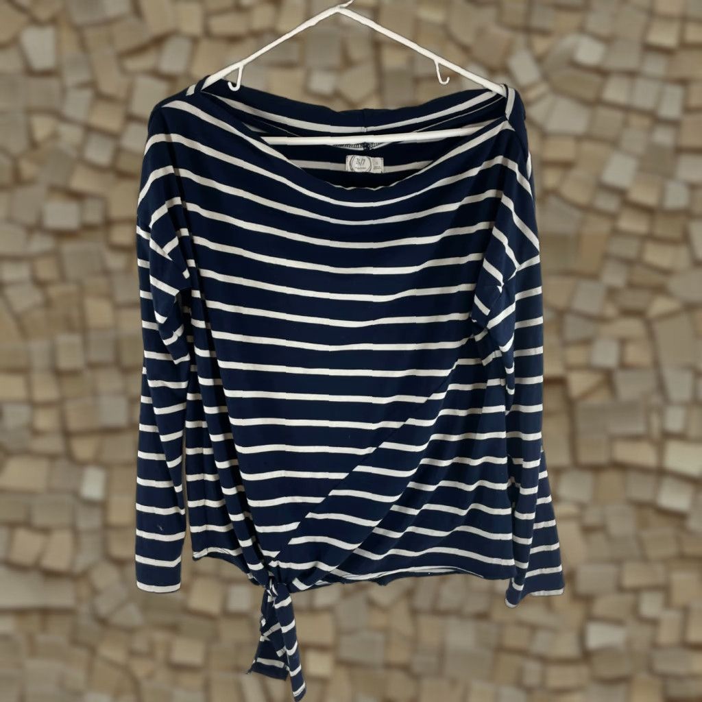 Vintage Maurices Blouse Women's Size Small Navy Blue White Stripe Boat Neck Long Sleeve Shirt Ladies Small Blue Stripe Boat Neck Long Sleeve Size S / US 4 / IT 40 - 1 Thumbnail