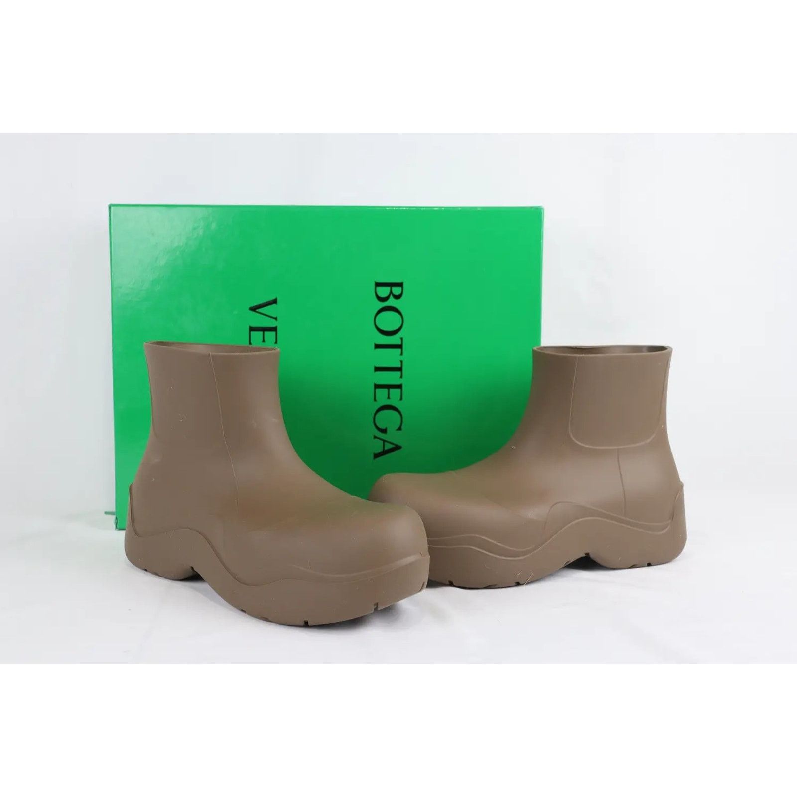 o1rshd1 Puddle Ankle Boot Matt Rubber Jute Brown