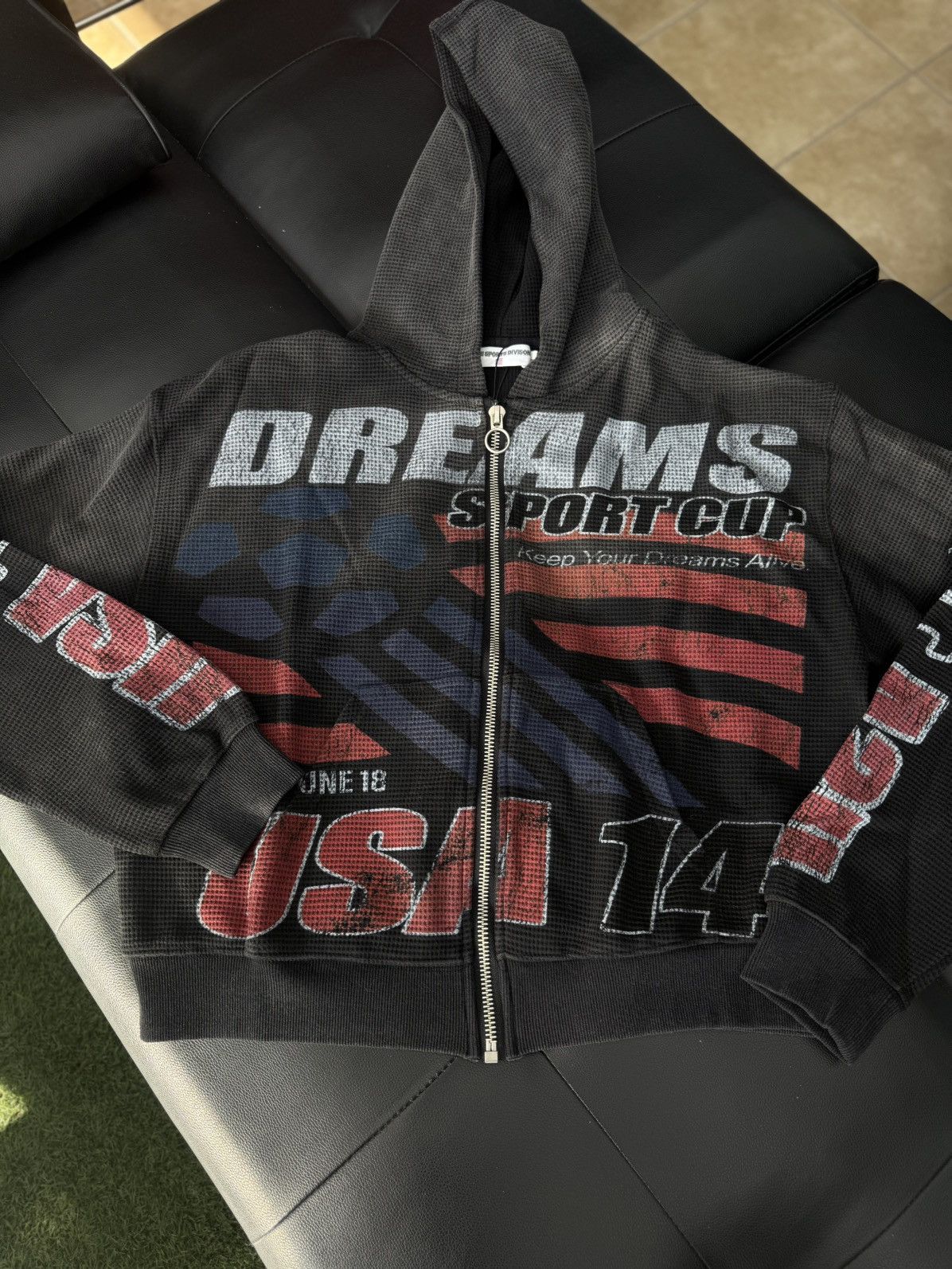 Vale Valley Black Thermal Zip Up Hoodie Size L (NEW) Size US L / EU 52-54 / 3 - 4 Thumbnail