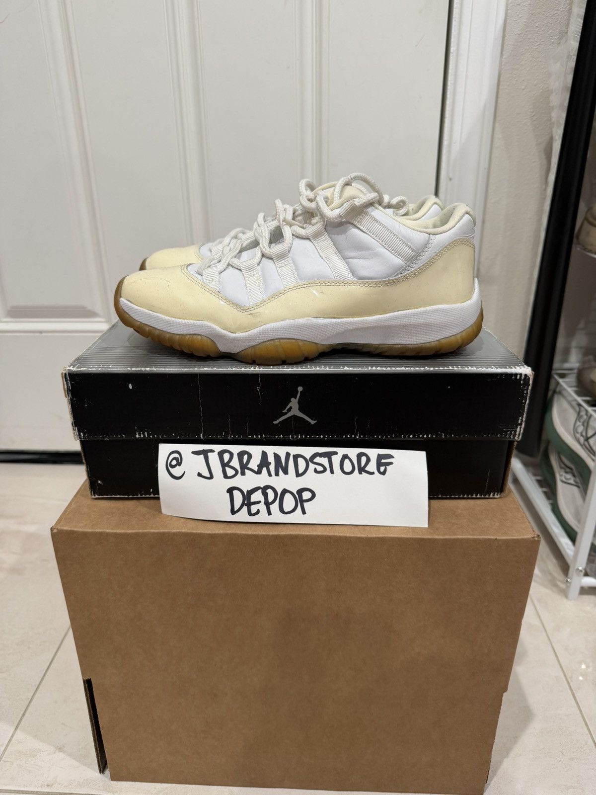 Jordan Brand Air jordan 11 - Zen Grey 2001 - size 8.5 Size US 8.5 / EU 41-42 - 1 Thumbnail