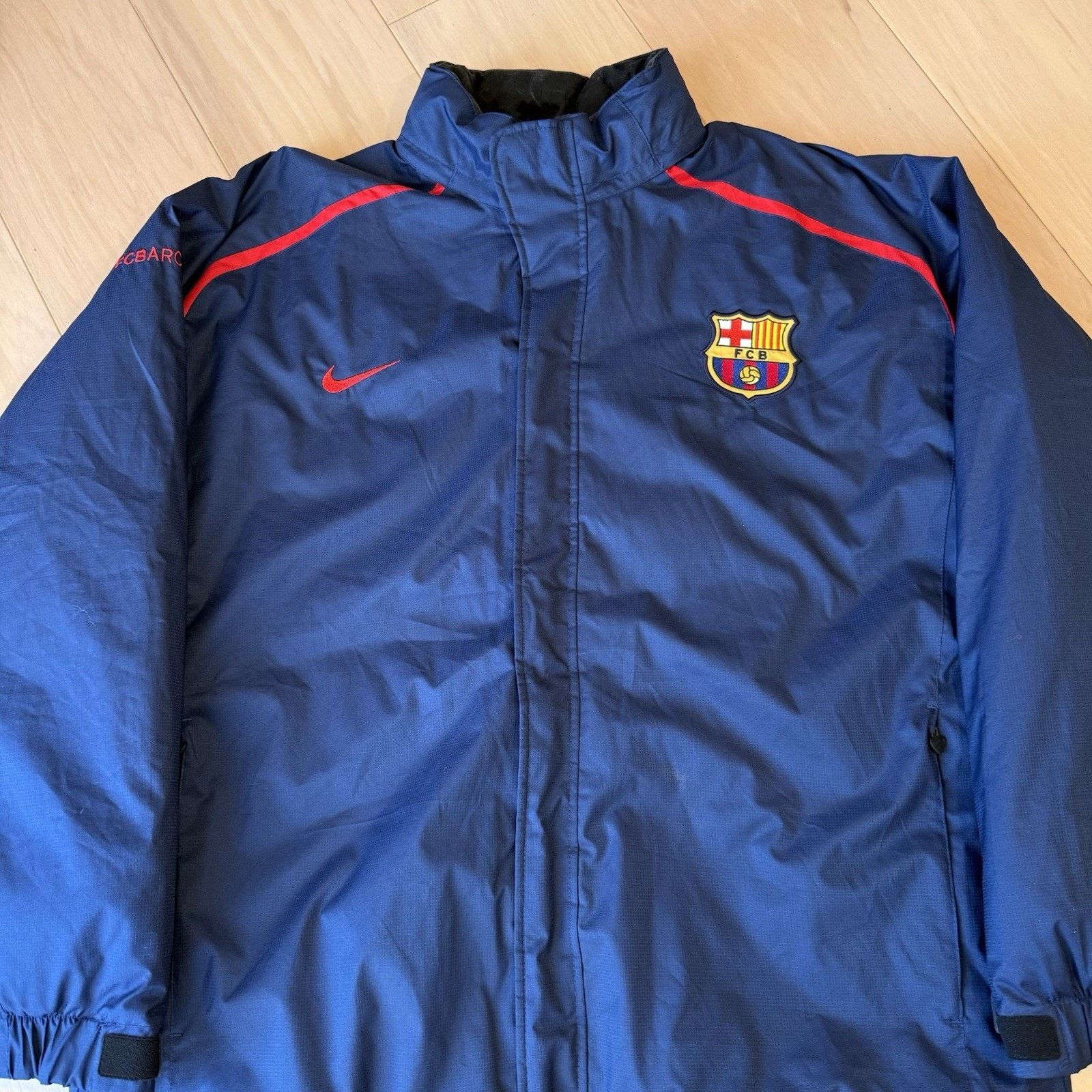 Nike Vintage Nike FC Barcelona Bench Coat Navy Full Zip Insulated Size US XL / EU 56 / 4 - 4 Thumbnail