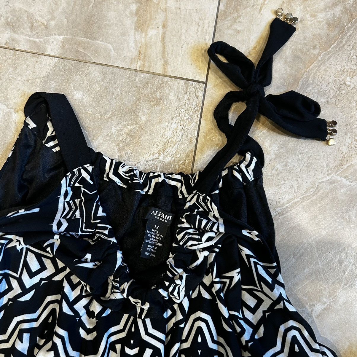 Alfani Alfani Black Print Maxi Dress (US 1X) Size XXL / US 16-18 / IT 52-54 - 2 Thumbnail