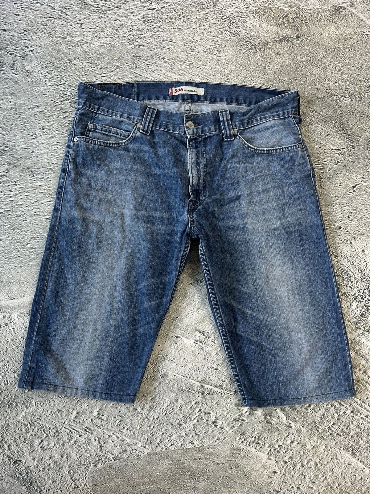 Levi's × Vintage Levi’s jorts vintage denim shorts blue 506 baggy Size US 38 / EU 54 - 4 Thumbnail