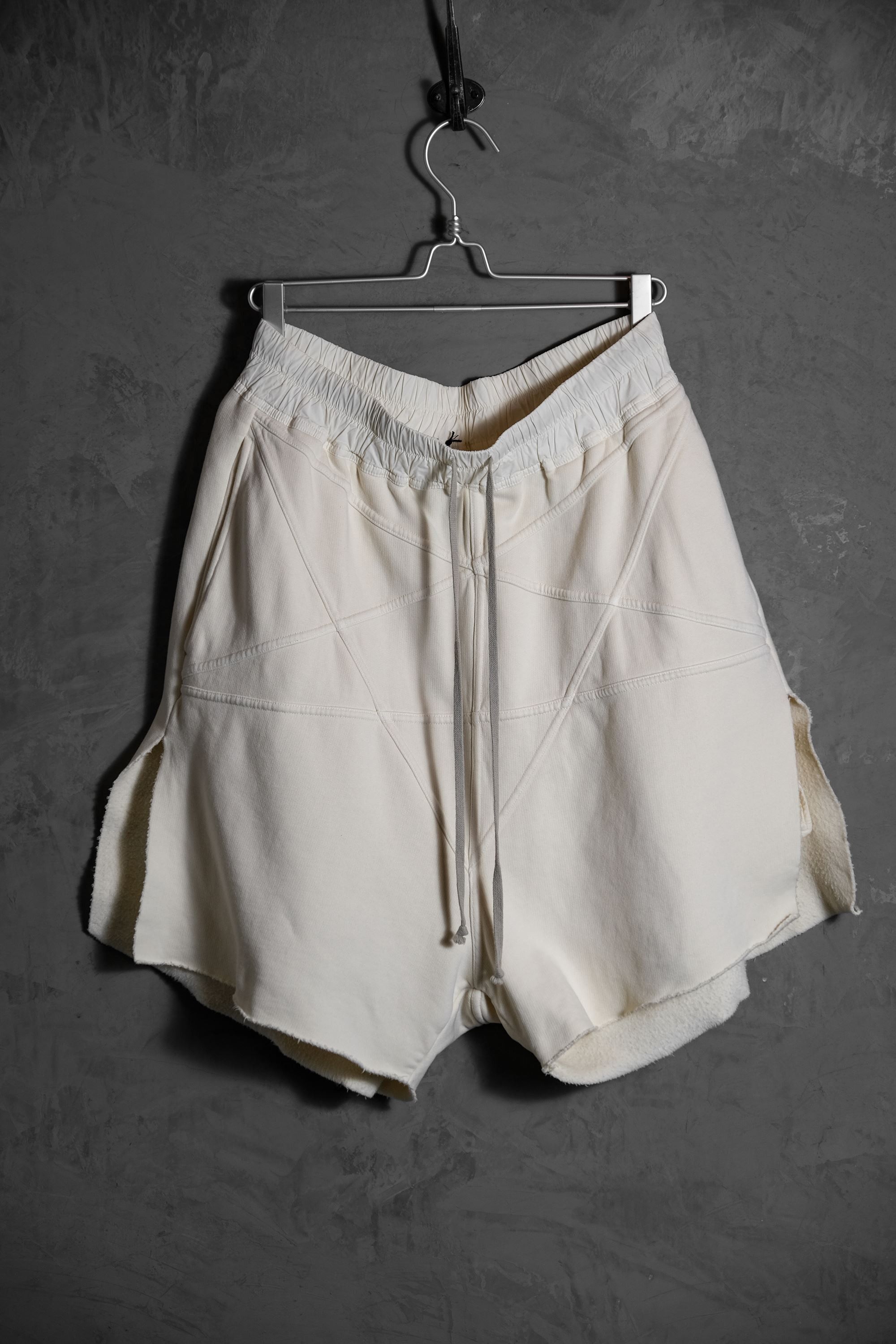 Rick Owens Rick Owens 21F/W “Gethsemane” Natural Penta Shorts Size US 32 / EU 48 - 3 Thumbnail