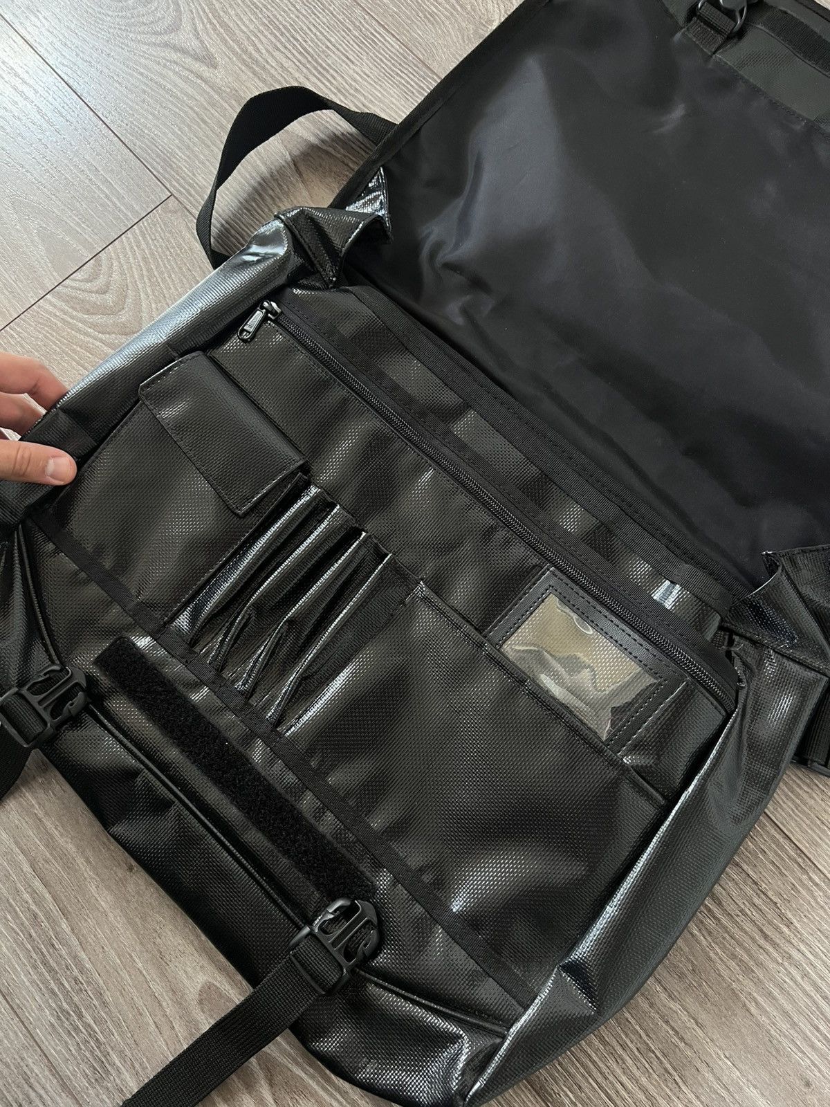 Helly Hansen Helly Hansen Tent Material Waterproof Y2k Rare Freitag Bag Size ONE SIZE - 15 Thumbnail